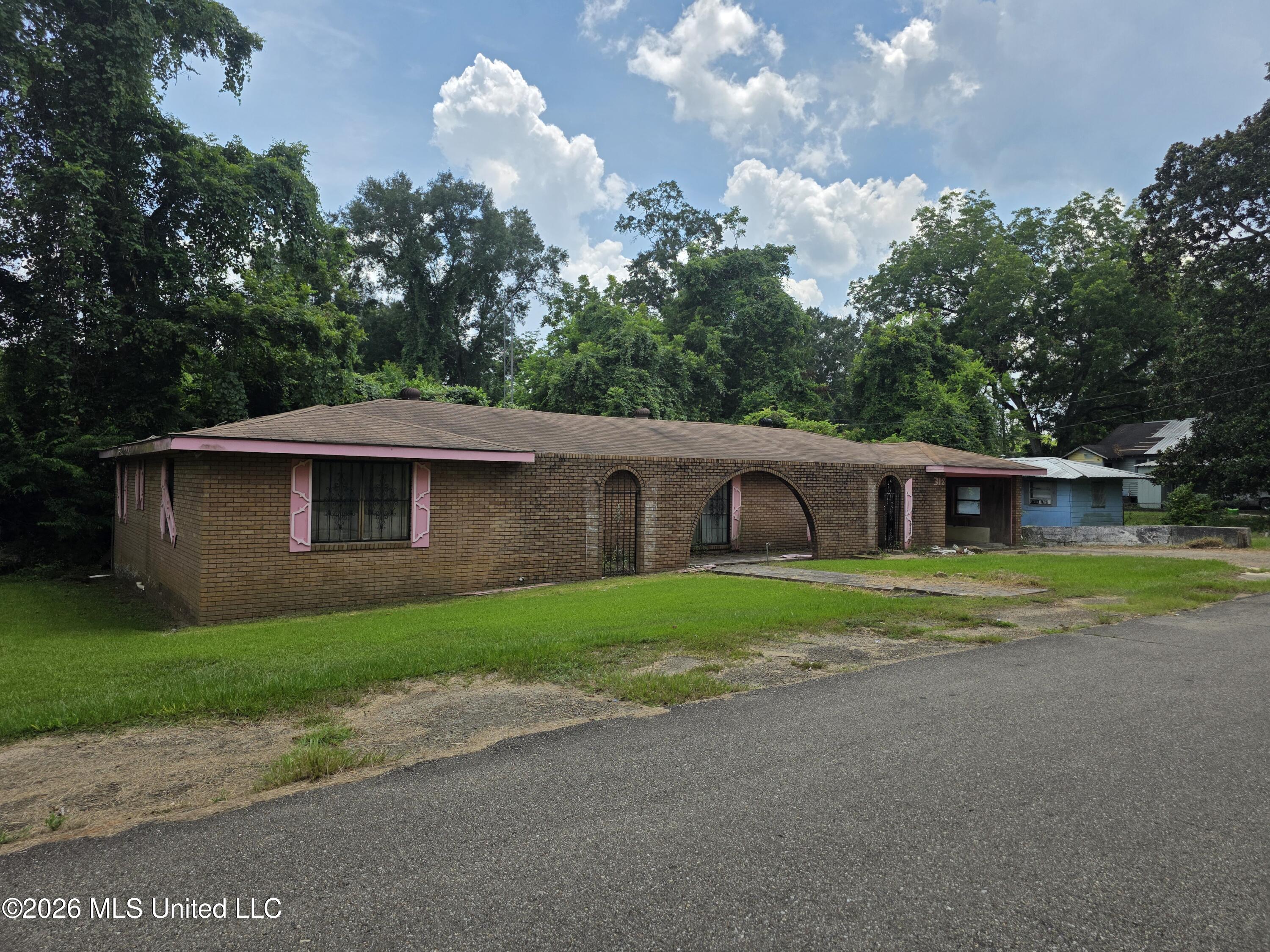 318 Denwiddie Avenue Property Photo 22