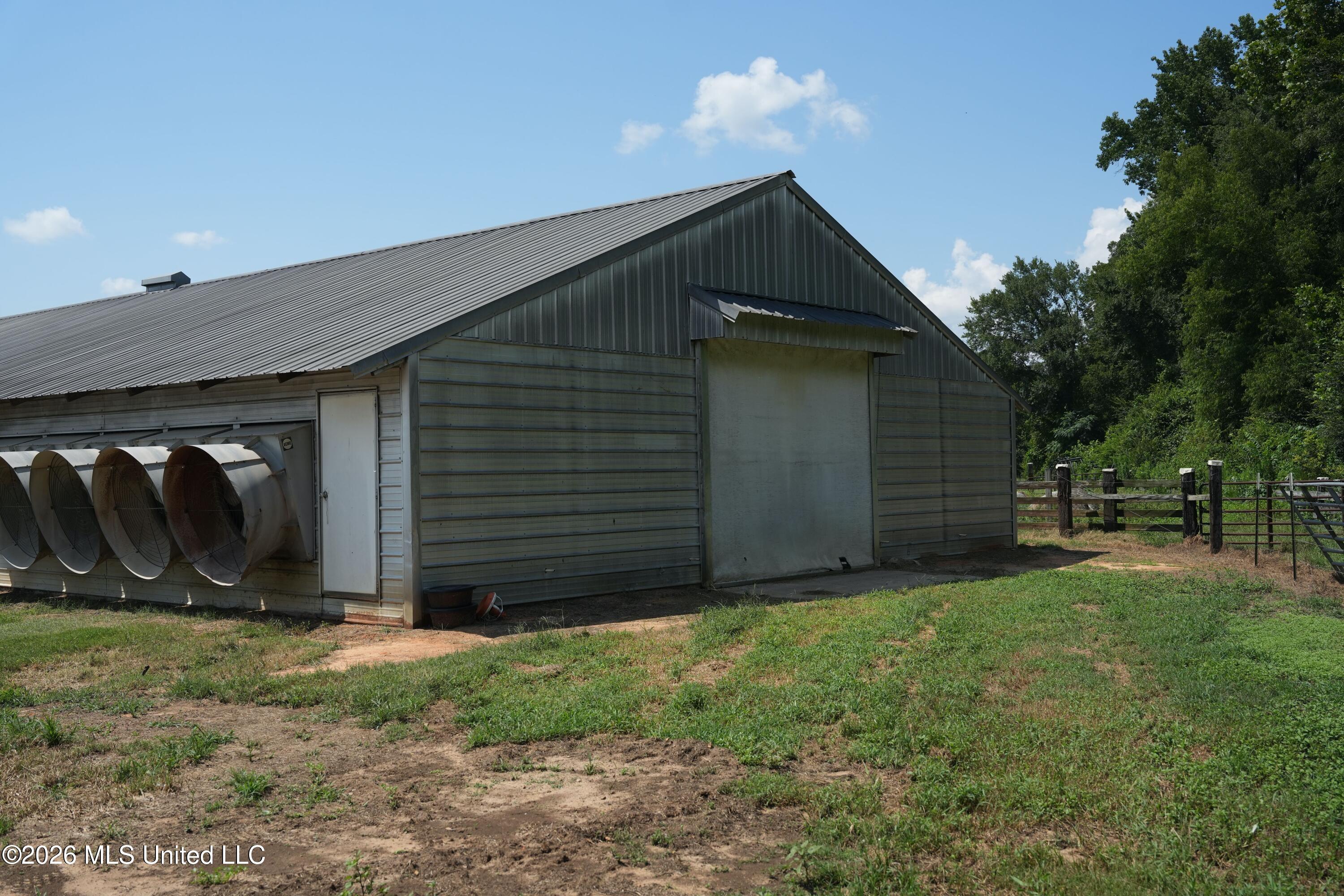 112 Old Hwy 13 Property Photo 40