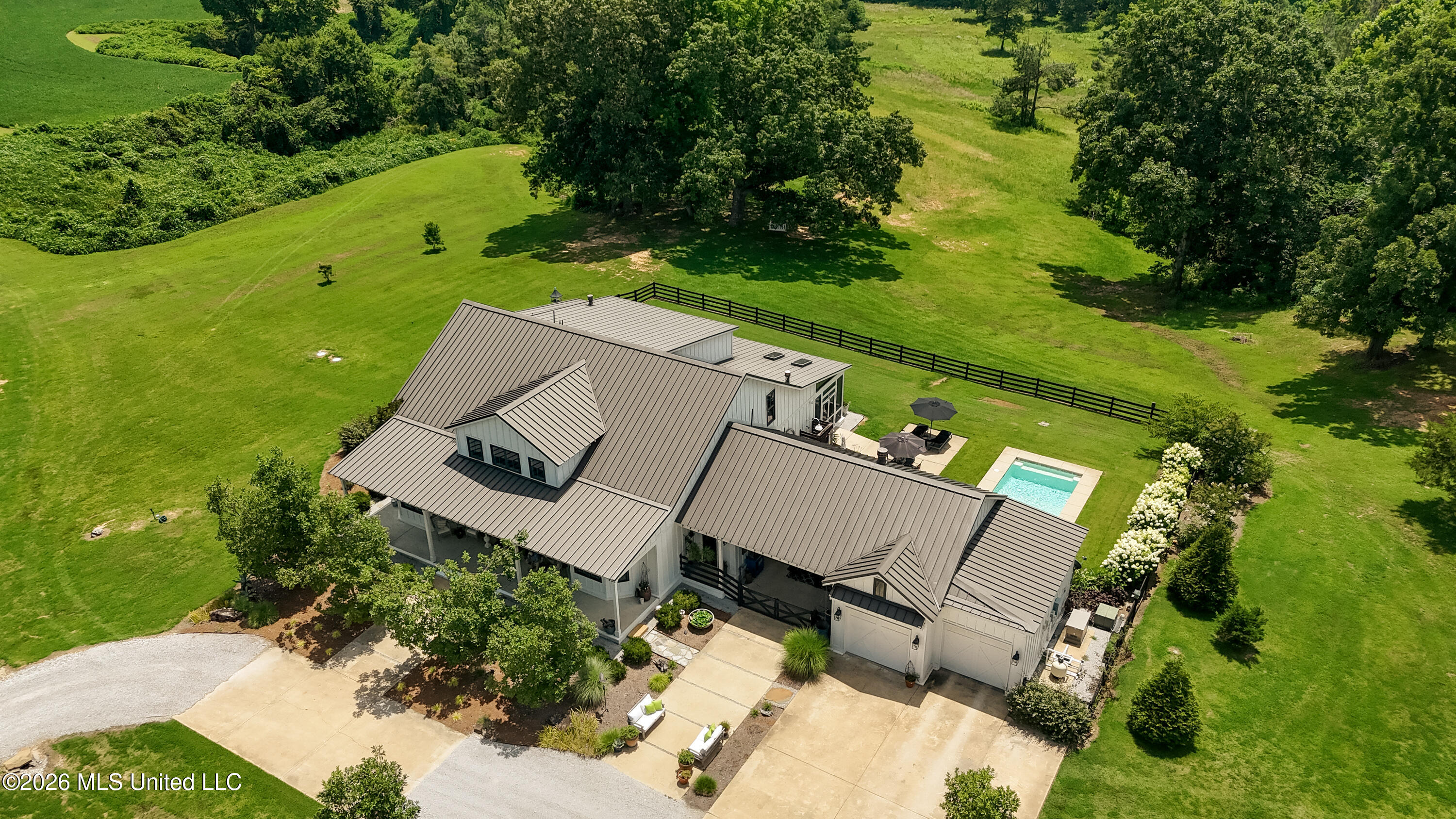 828 Little Egypt Road Property Photo 1