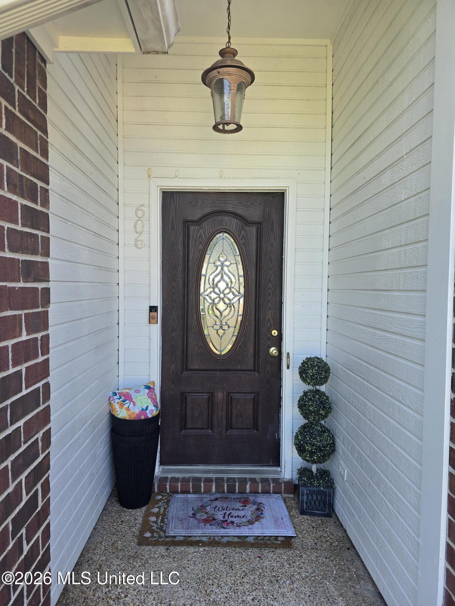 606 Summer Place Property Photo 2