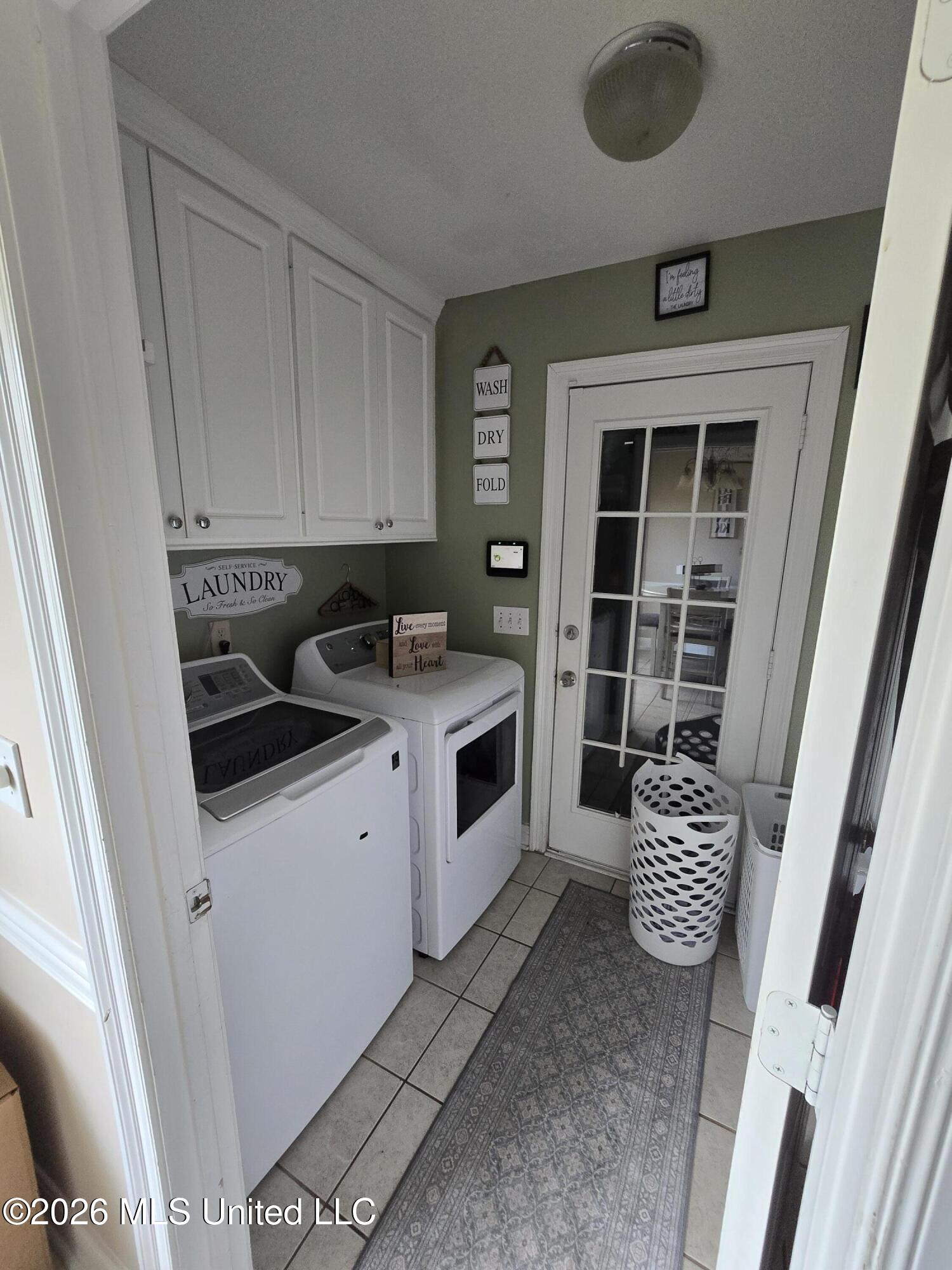 606 Summer Place Property Photo 7