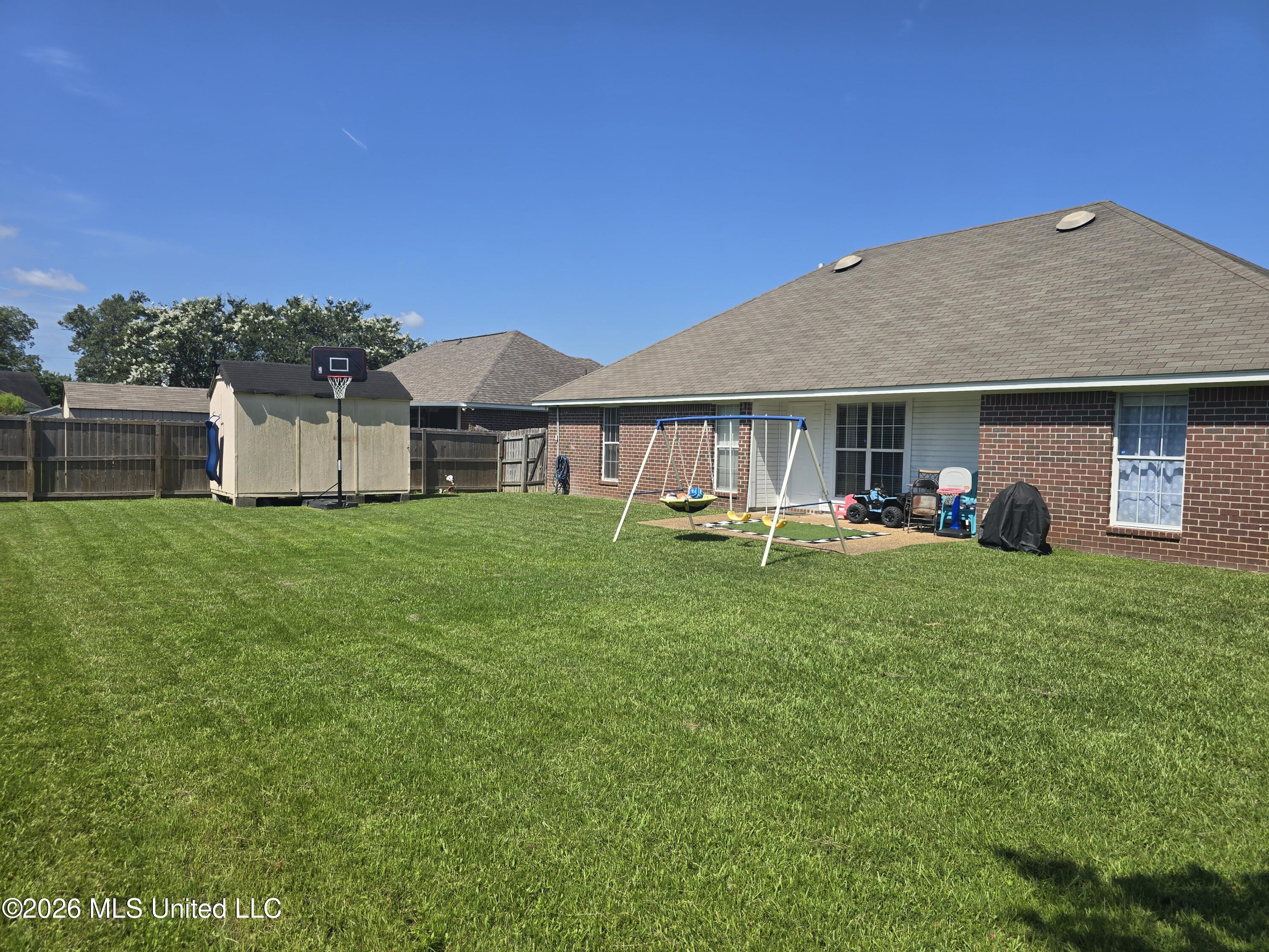 606 Summer Place Property Photo 20