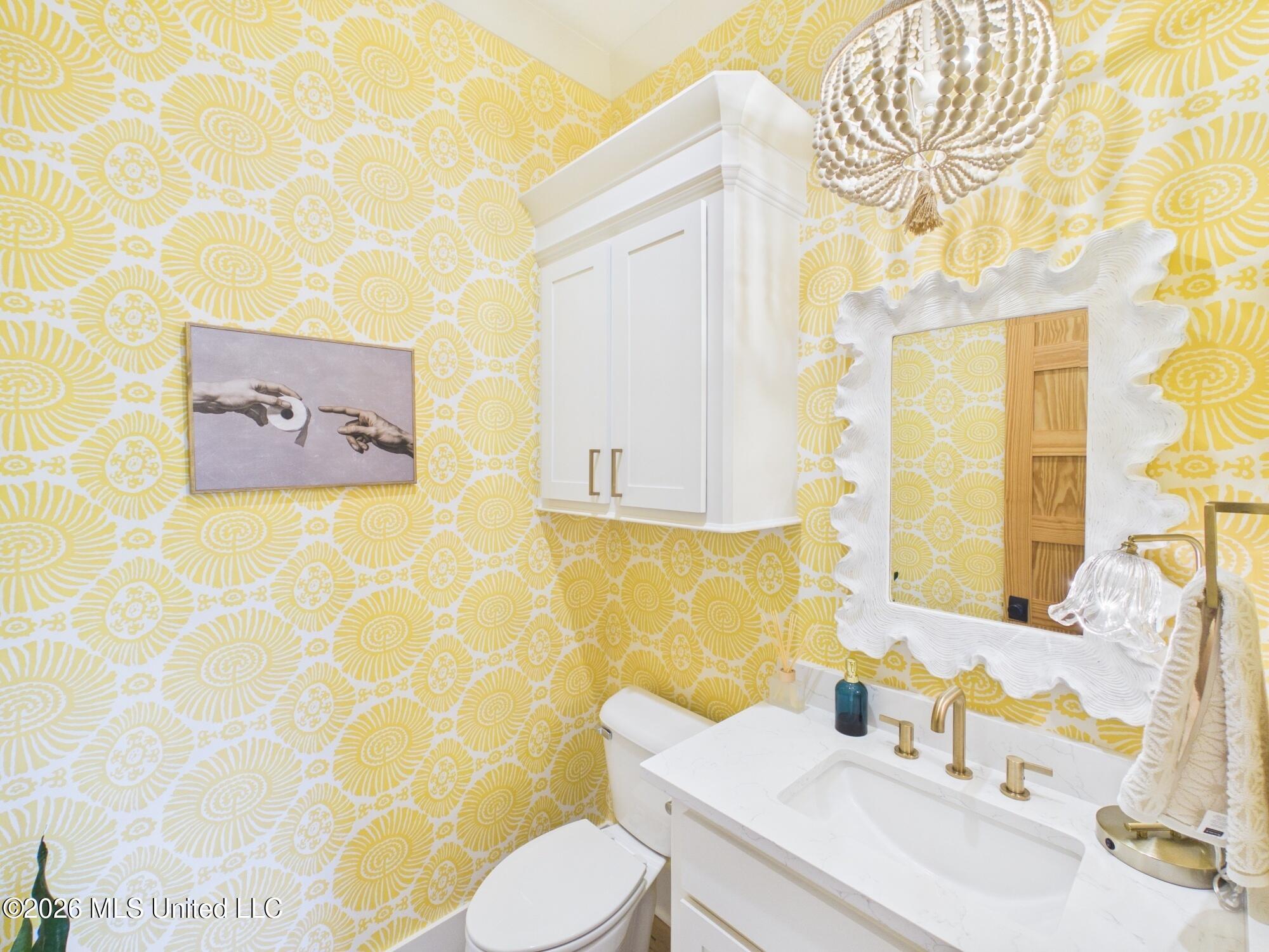 122 Churchill Place Property Photo 11