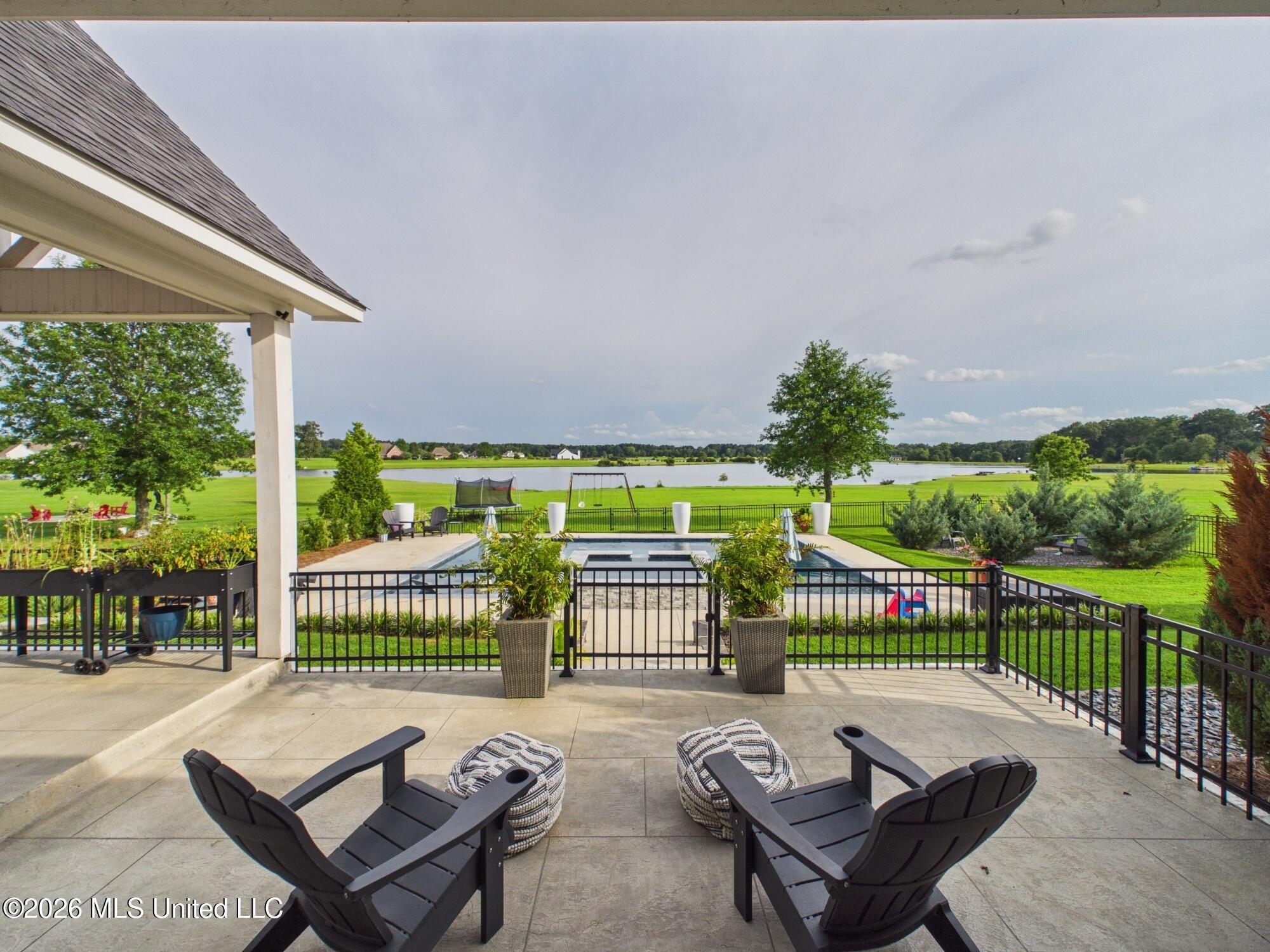 122 Churchill Place Property Photo 39