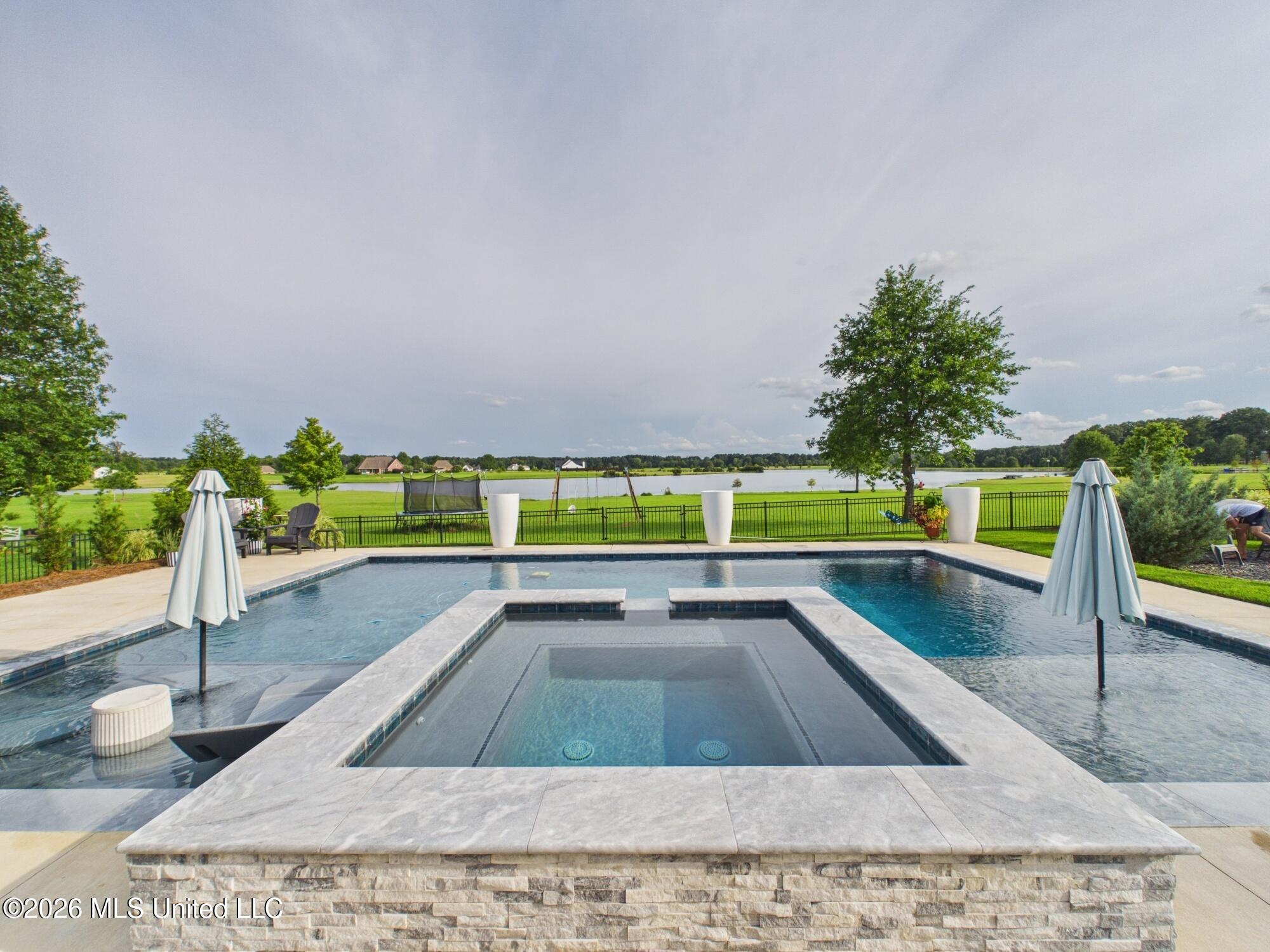 122 Churchill Place Property Photo 44