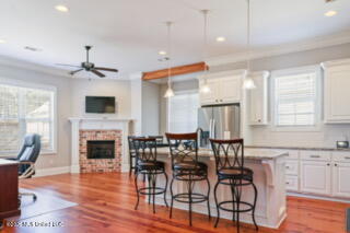 204 Stone Creek Drive Property Photo 11