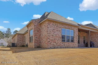 204 Stone Creek Drive Property Photo 29