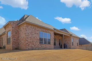204 Stone Creek Drive Property Photo 31