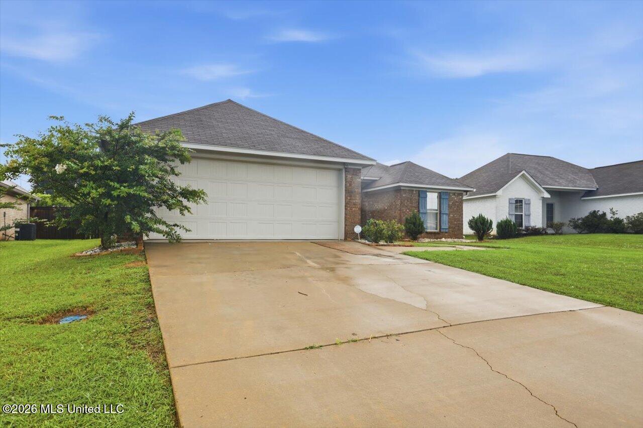 903 Filmore Drive Property Photo 3