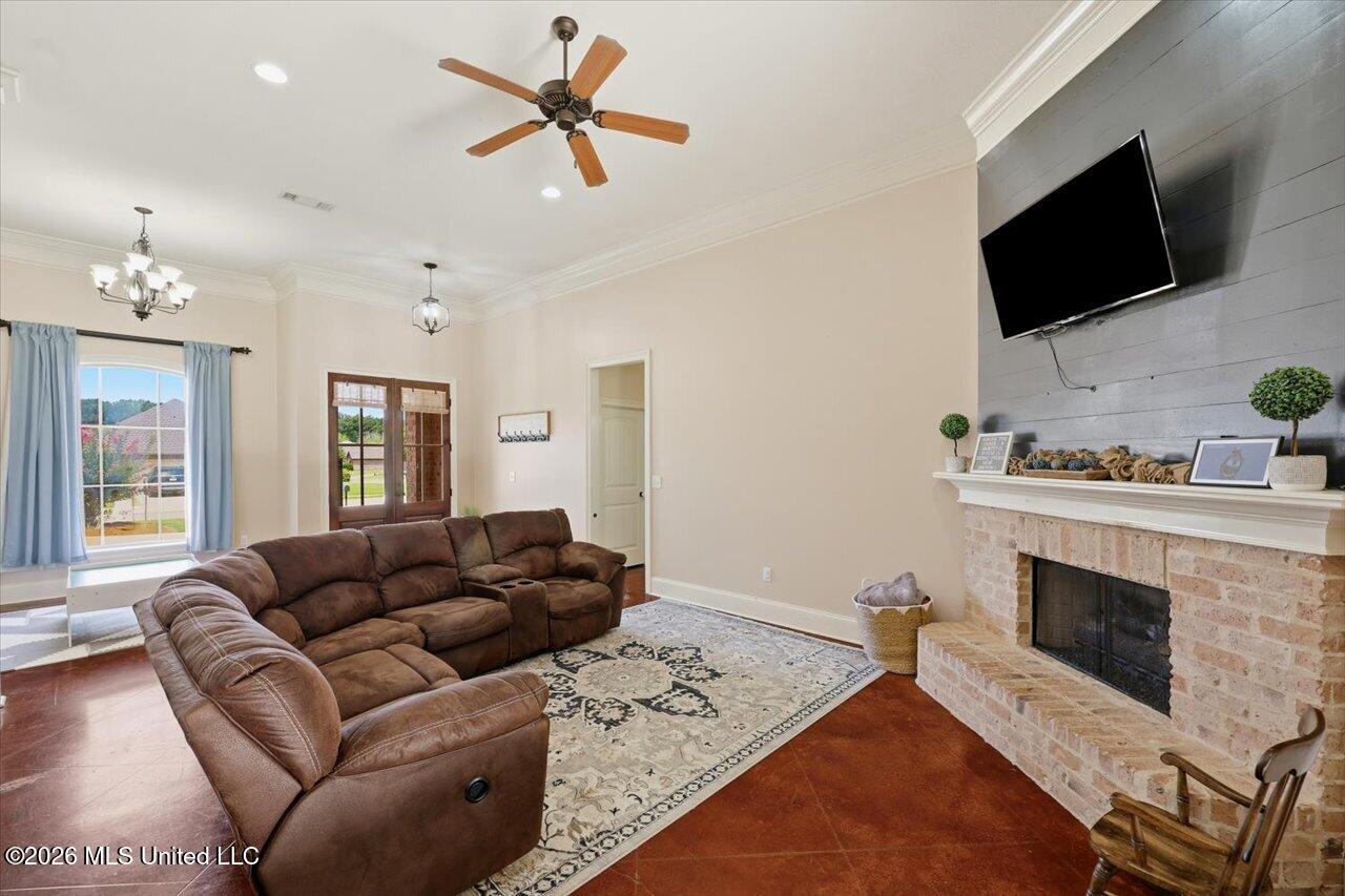 200 Belle Oak Drive Property Photo 7