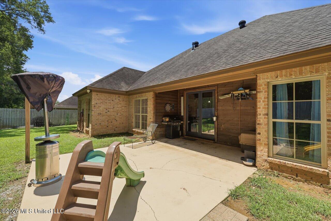 200 Belle Oak Drive Property Photo 28