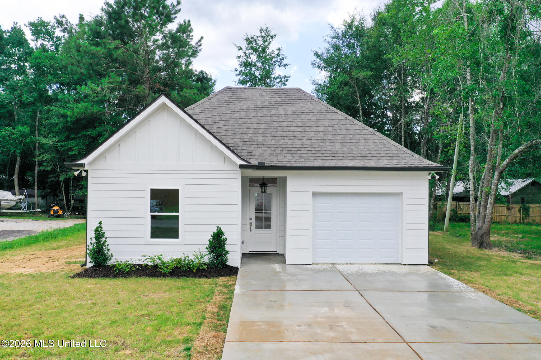 10726 Linohau Way Property Photo 2