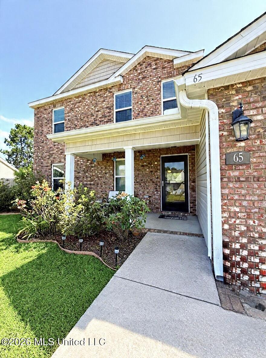 65 Whisperwood Lane Property Photo 4