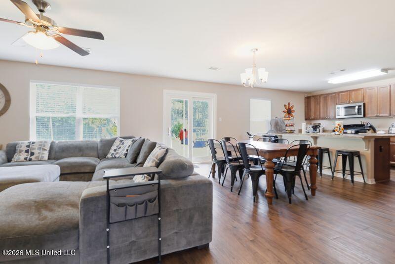 65 Whisperwood Lane Property Photo 19