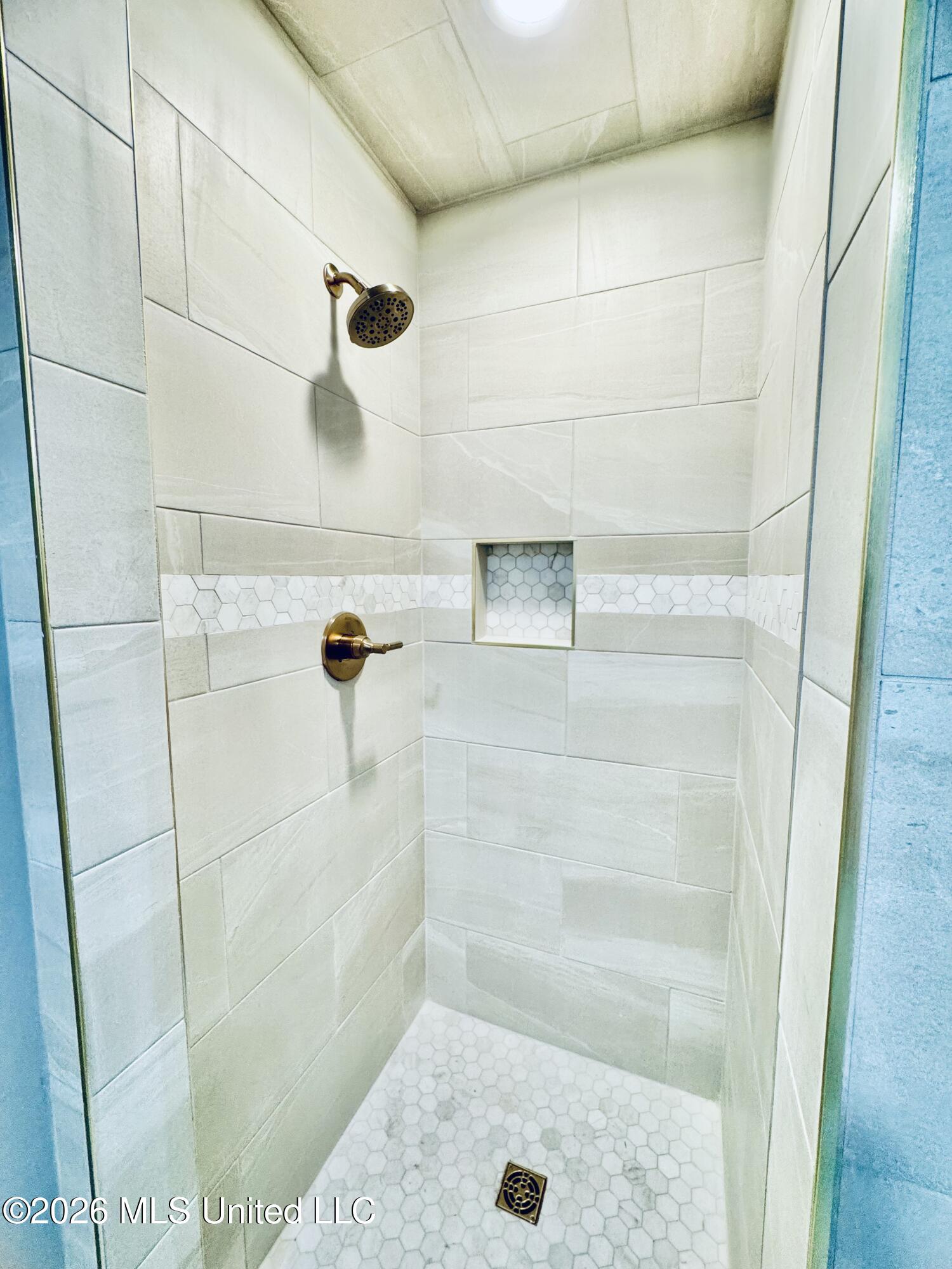 124 Westlake Drive Property Photo 52