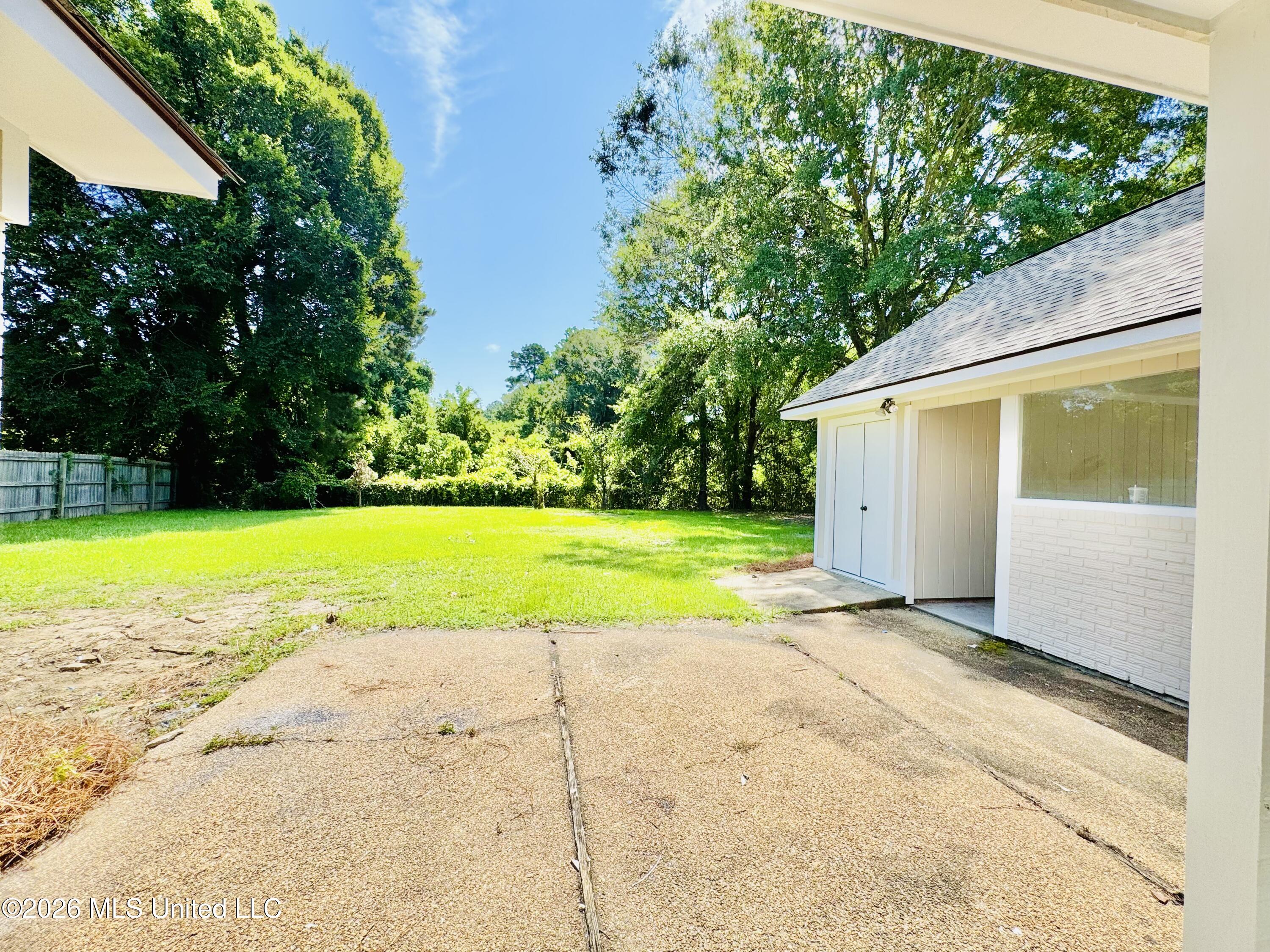 124 Westlake Drive Property Photo 85