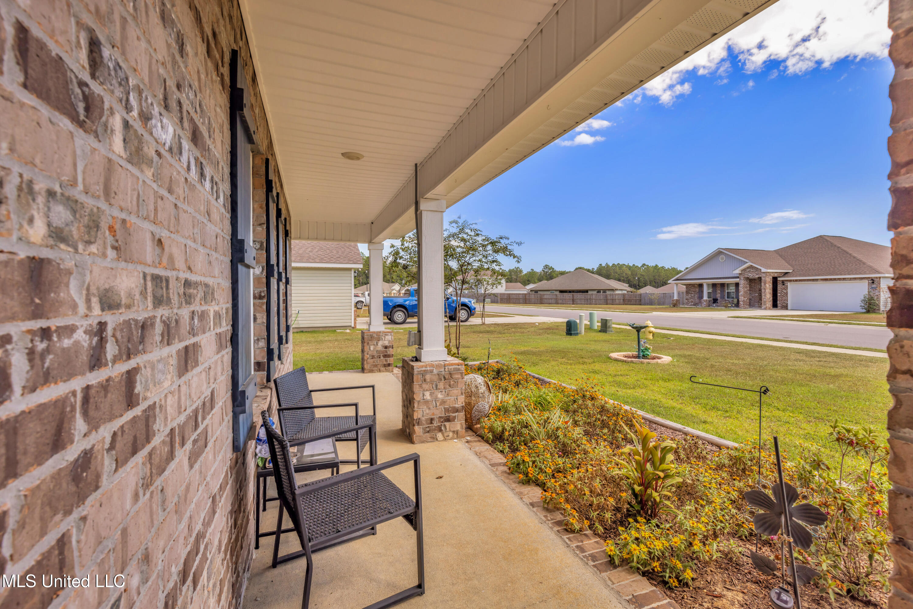 10440 Willow Leaf Drive Property Photo 7
