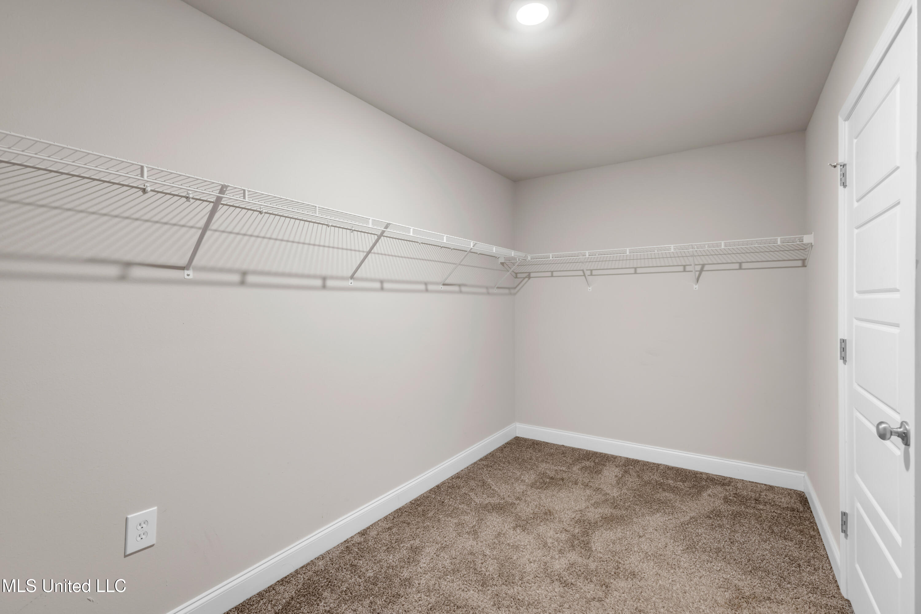 10440 Willow Leaf Drive Property Photo 32
