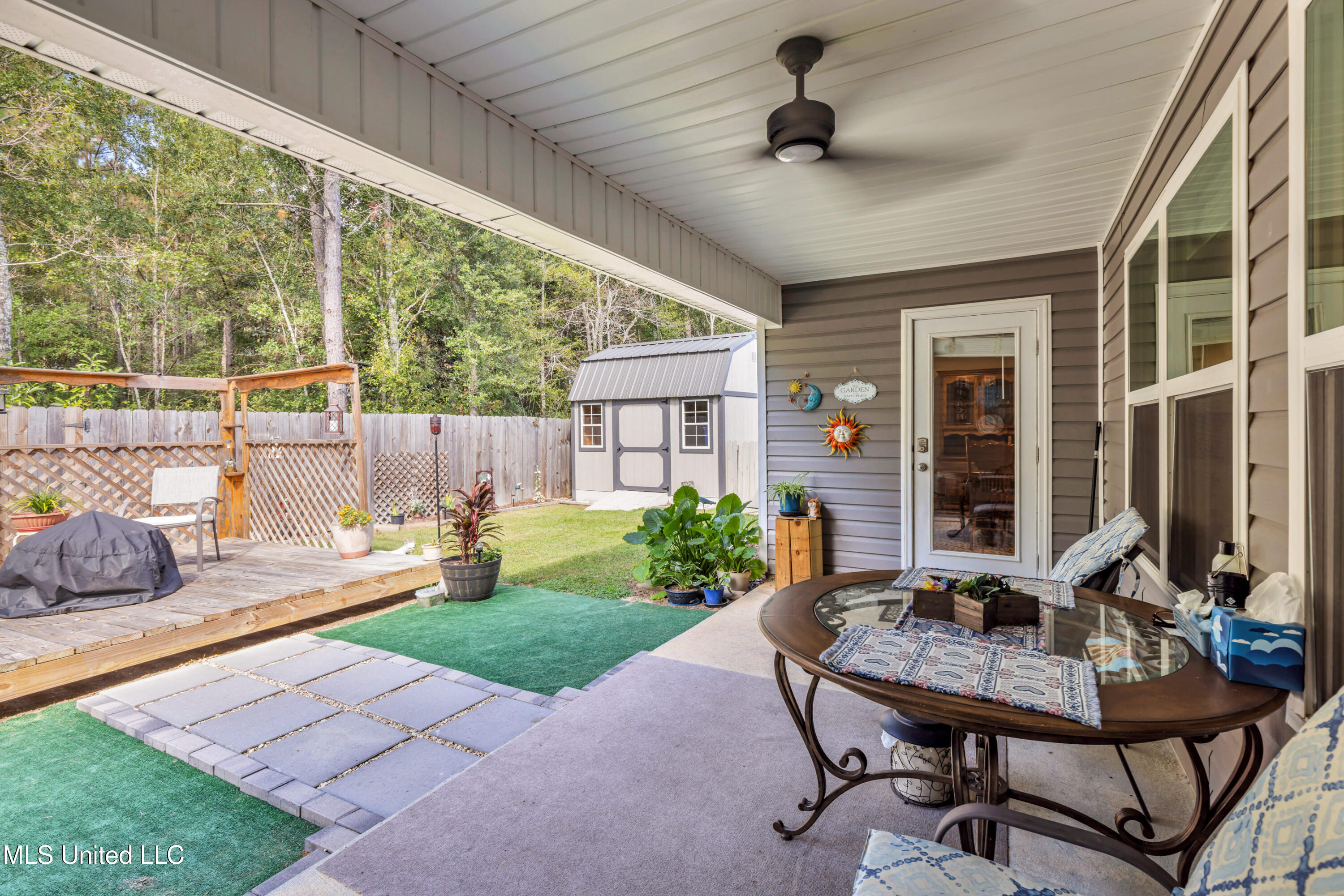 10440 Willow Leaf Drive Property Photo 44