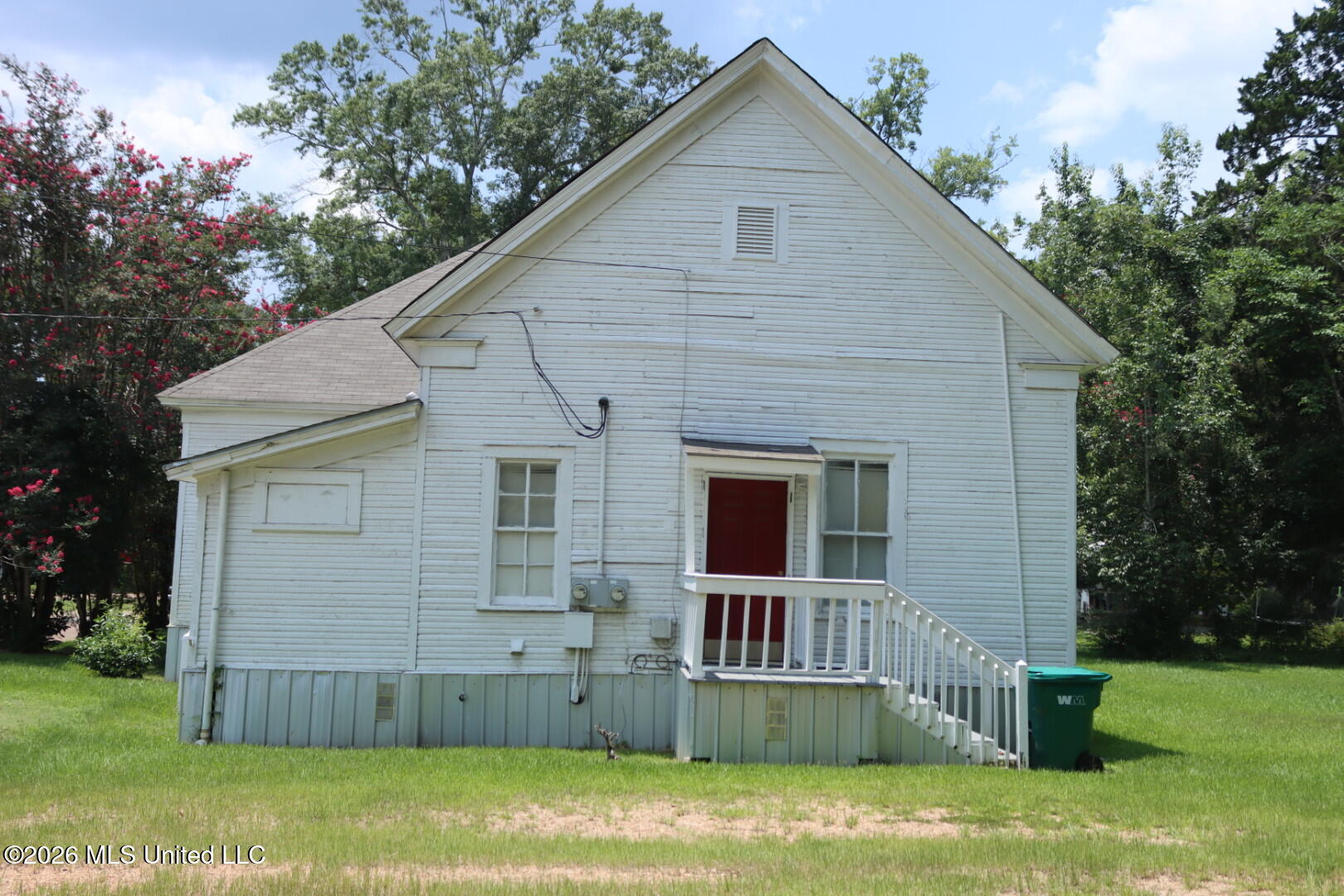 802 Union Street Property Photo 4