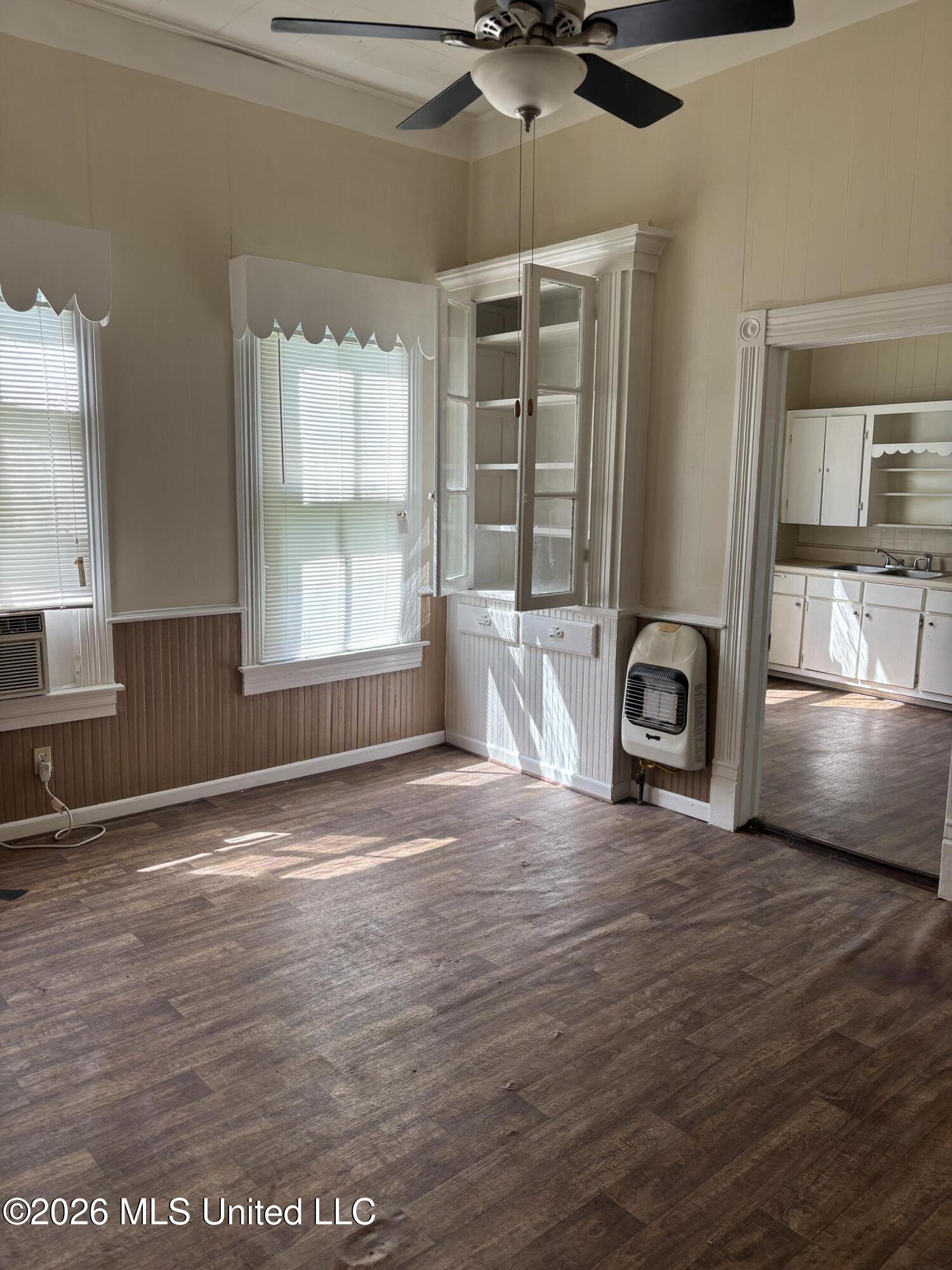 802 Union Street Property Photo 32