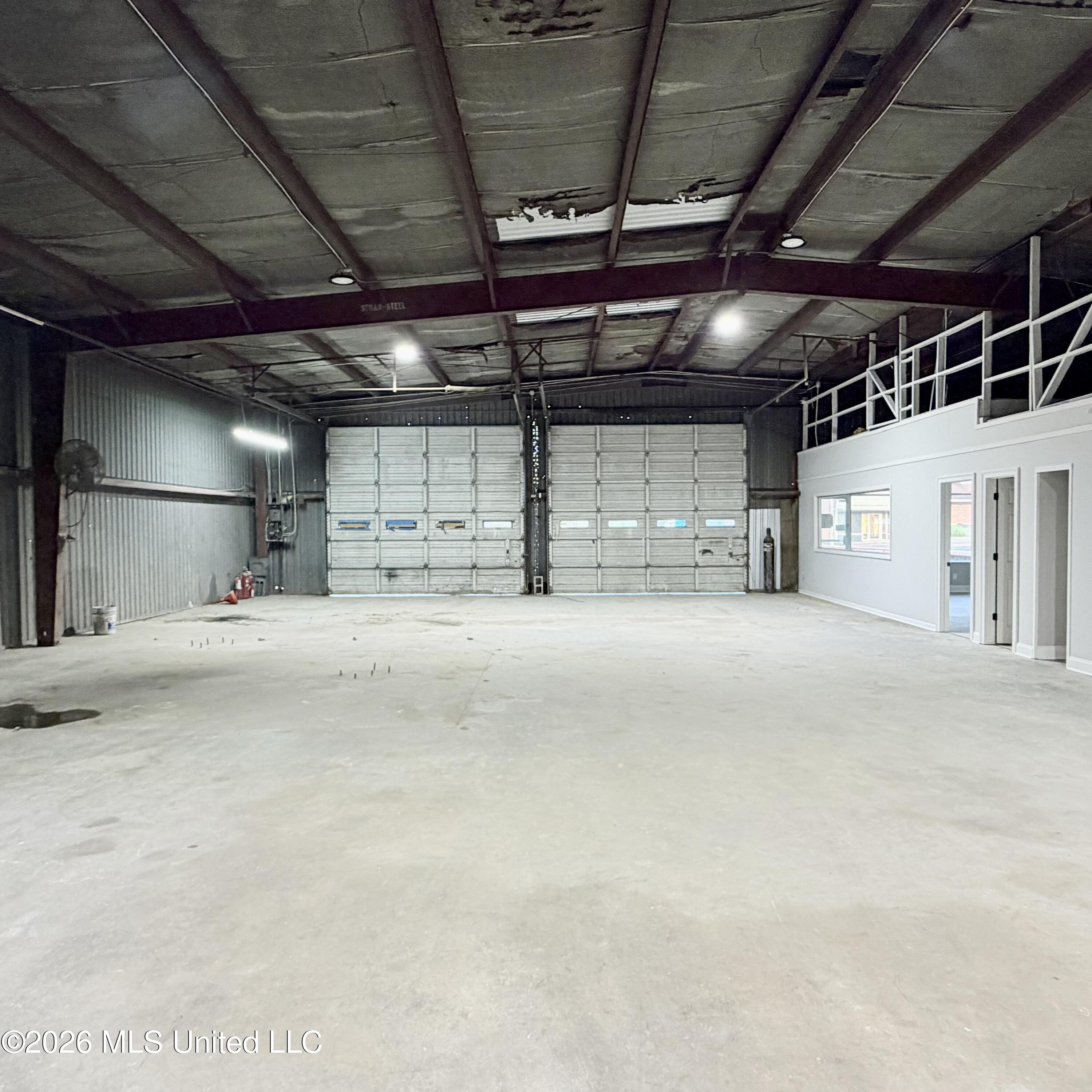 1904 Washington Street Property Photo 3