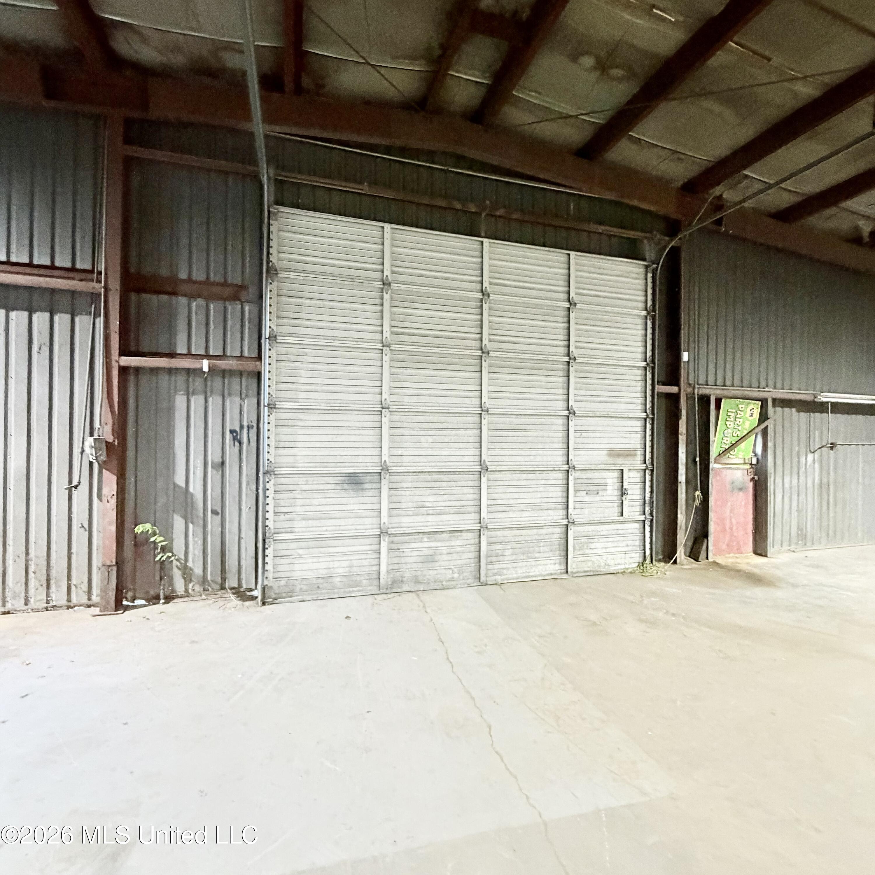 1904 Washington Street Property Photo 6
