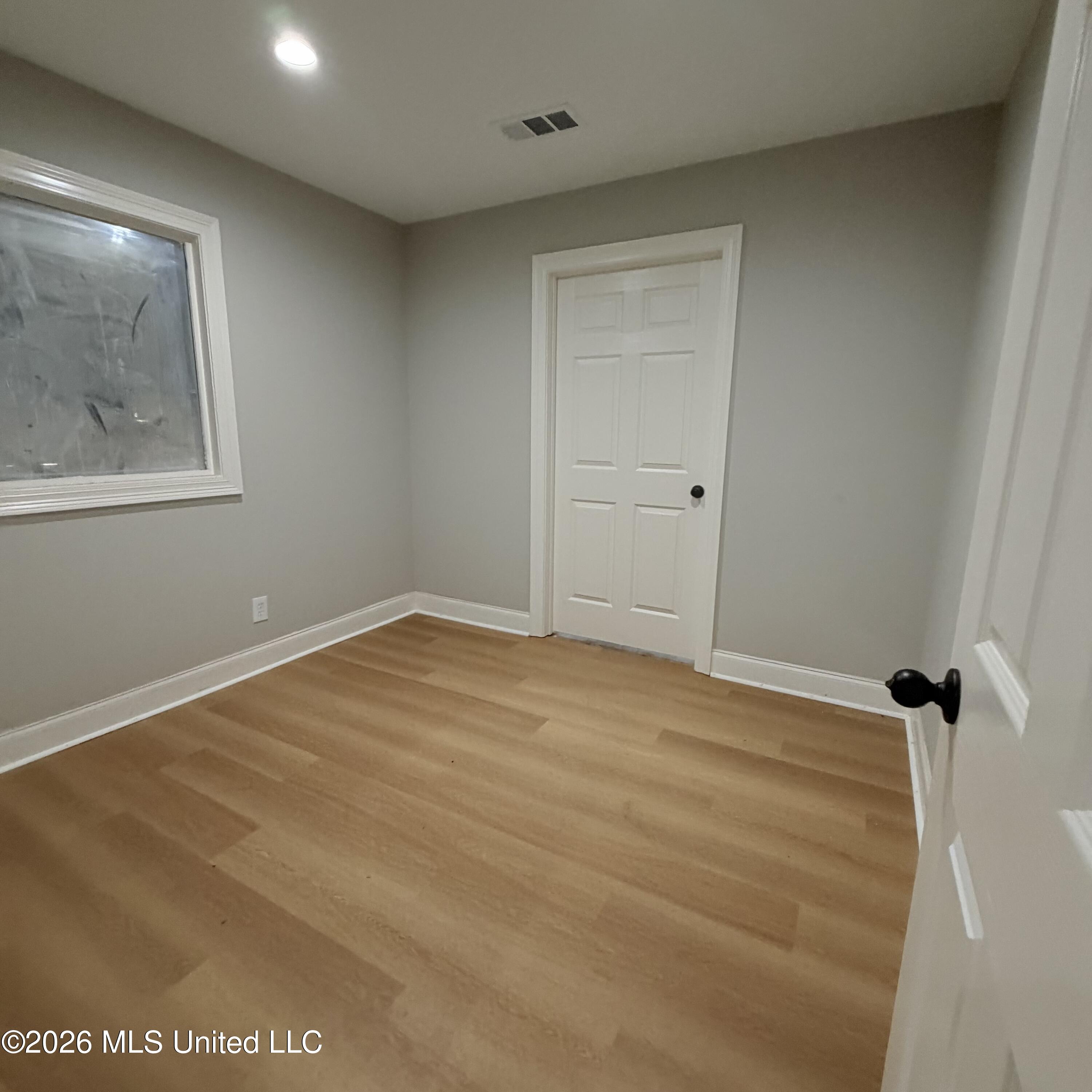 1904 Washington Street Property Photo 10