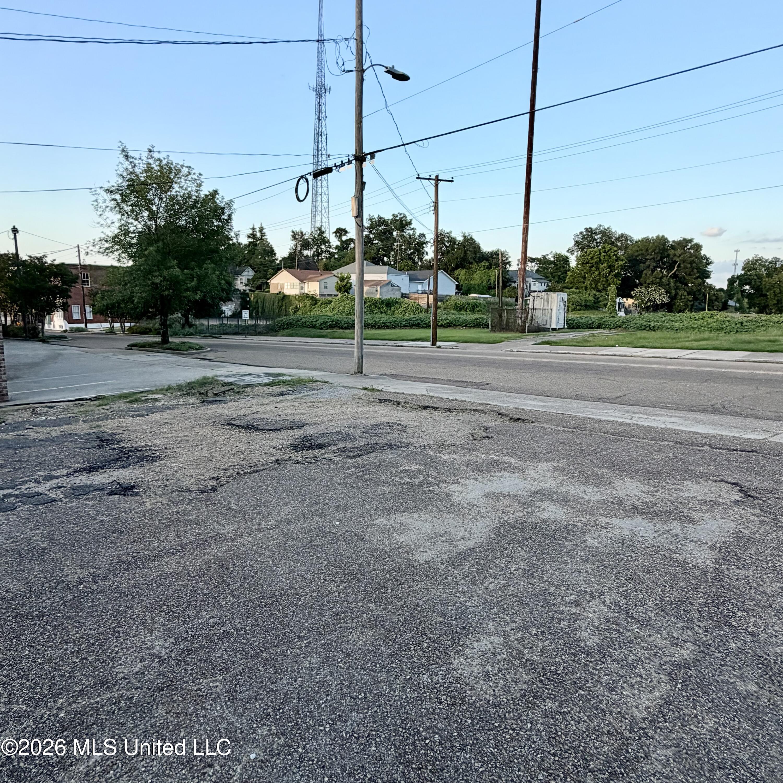1904 Washington Street Property Photo 17