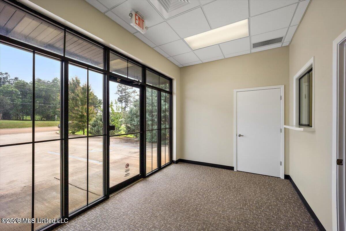 1082 Gluckstadt Road Property Photo 3