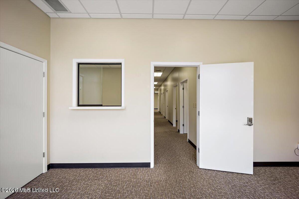 1082 Gluckstadt Road Property Photo 4