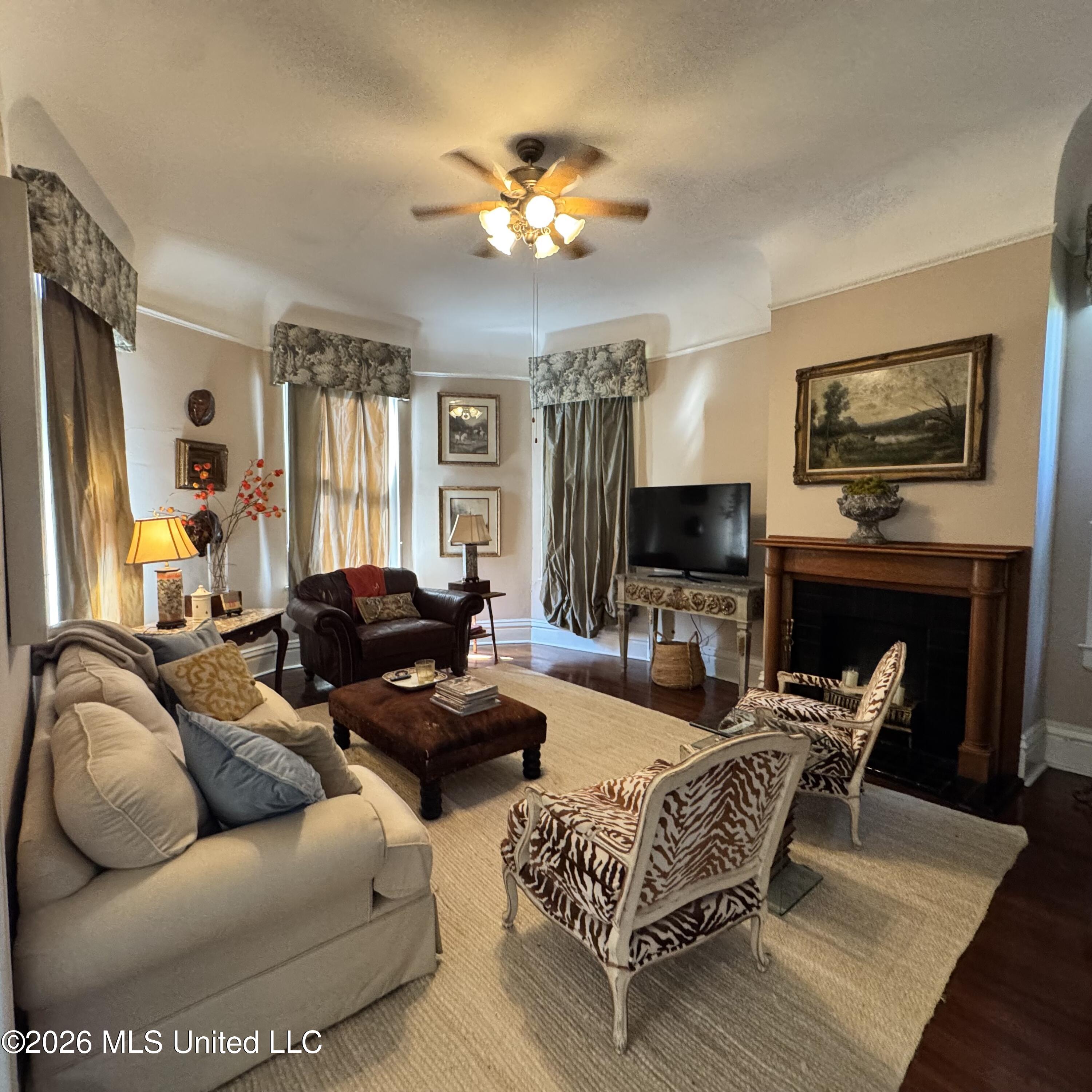 212 Linton Avenue Property Photo 6