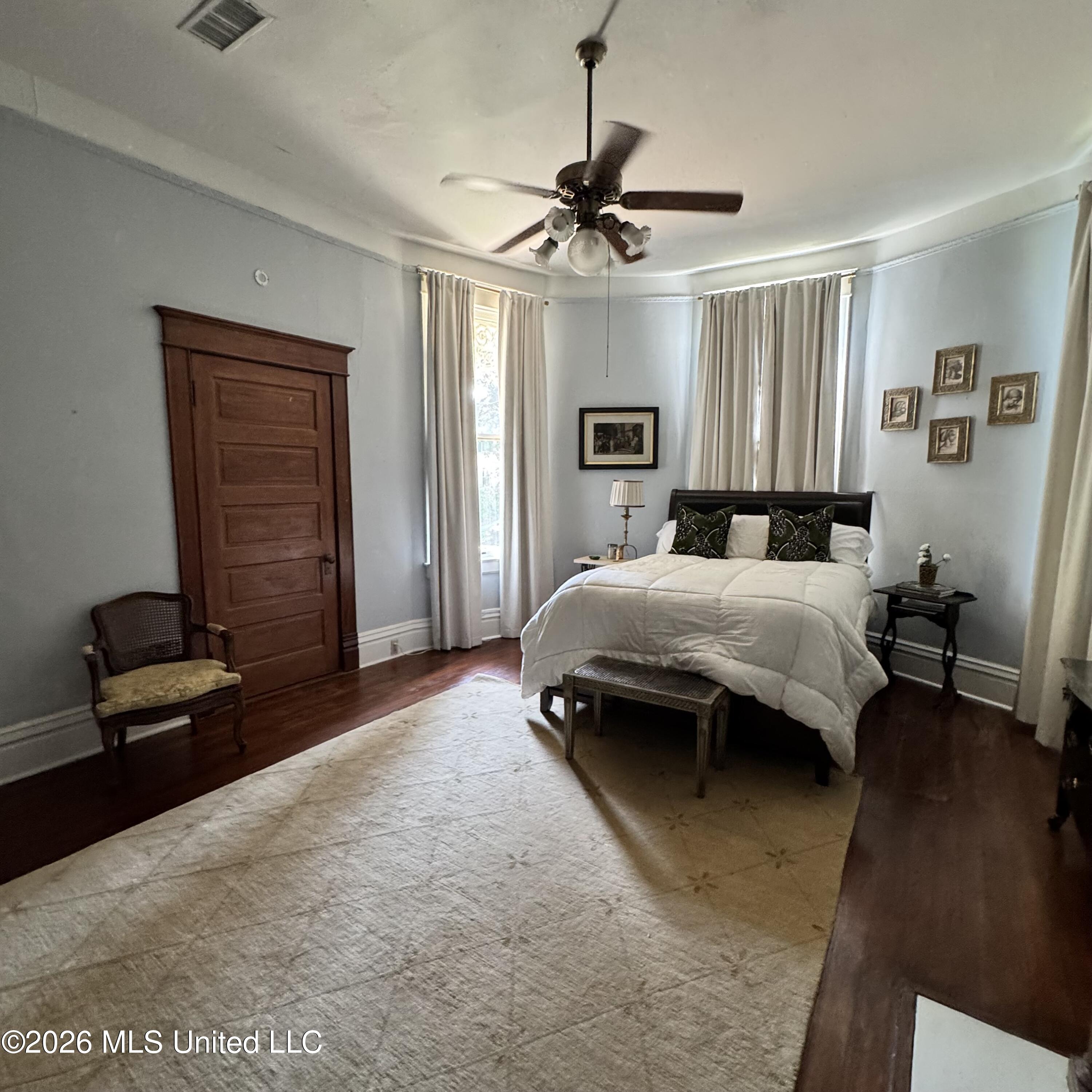 212 Linton Avenue Property Photo 21