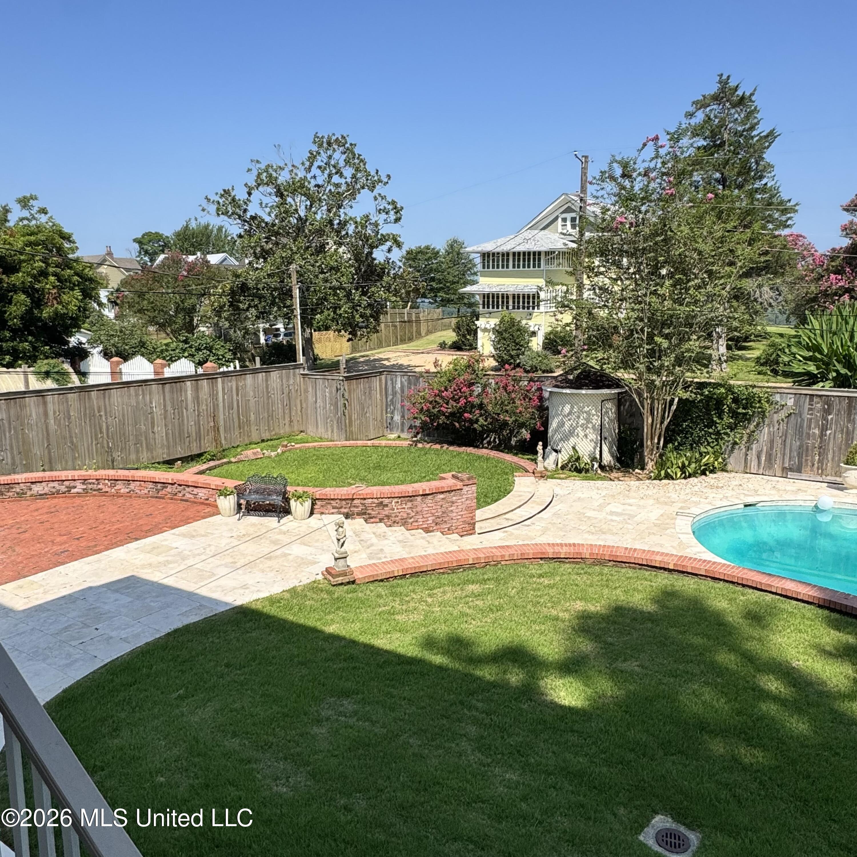 212 Linton Avenue Property Photo 30