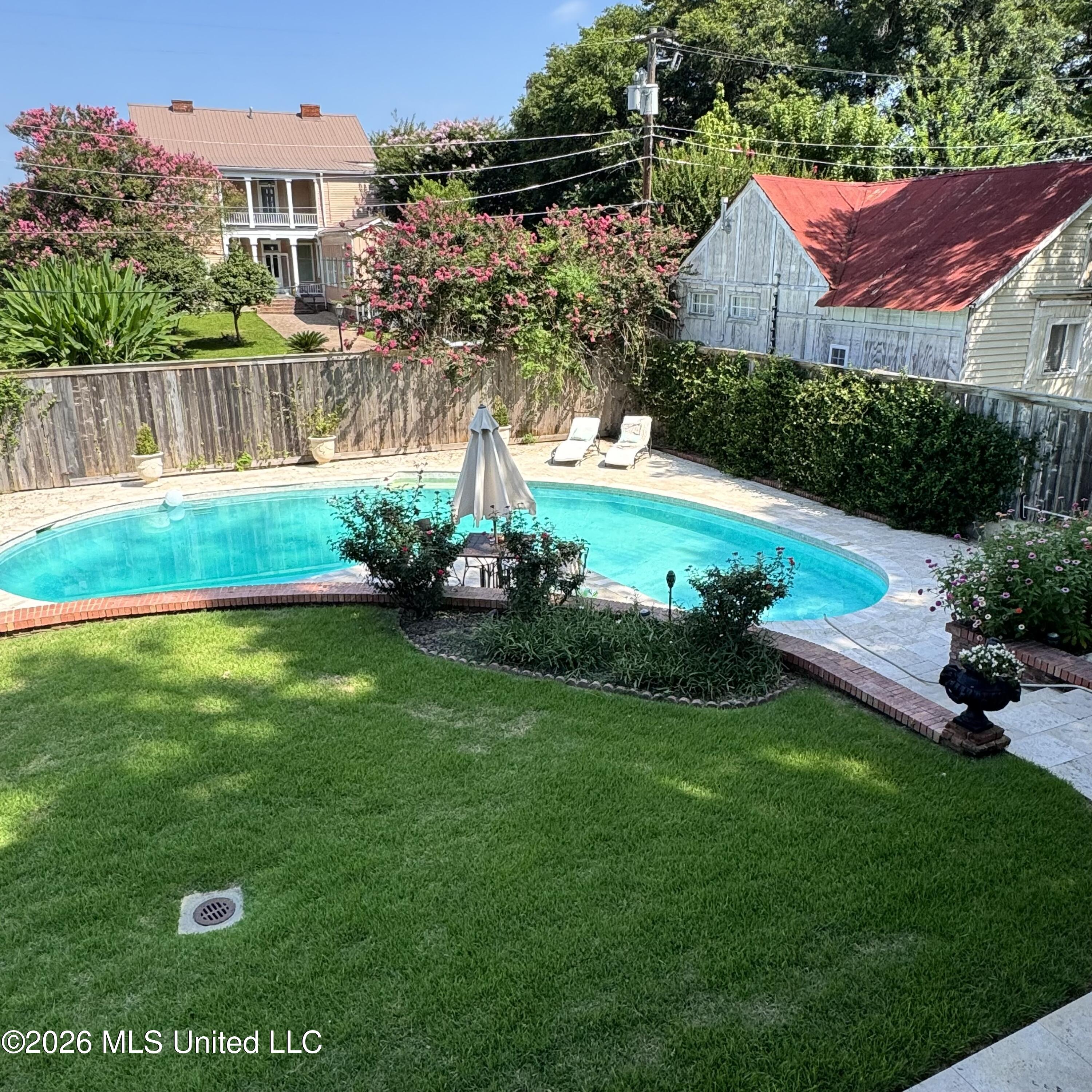 212 Linton Avenue Property Photo 31