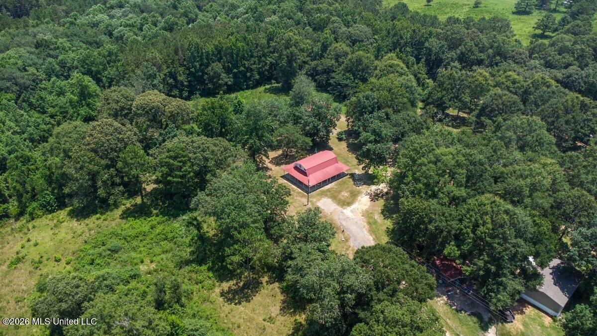 107 Peterson Road Property Photo 3
