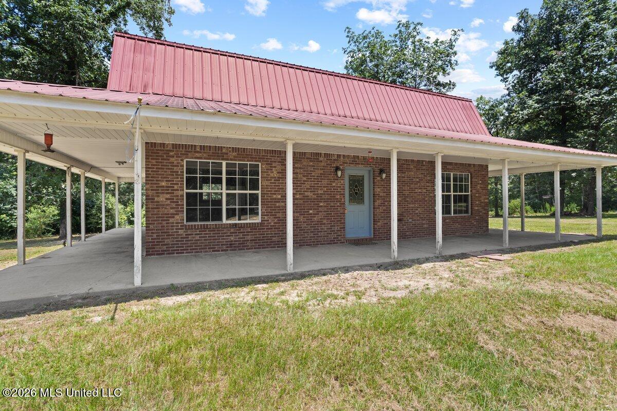 107 Peterson Road Property Photo 13