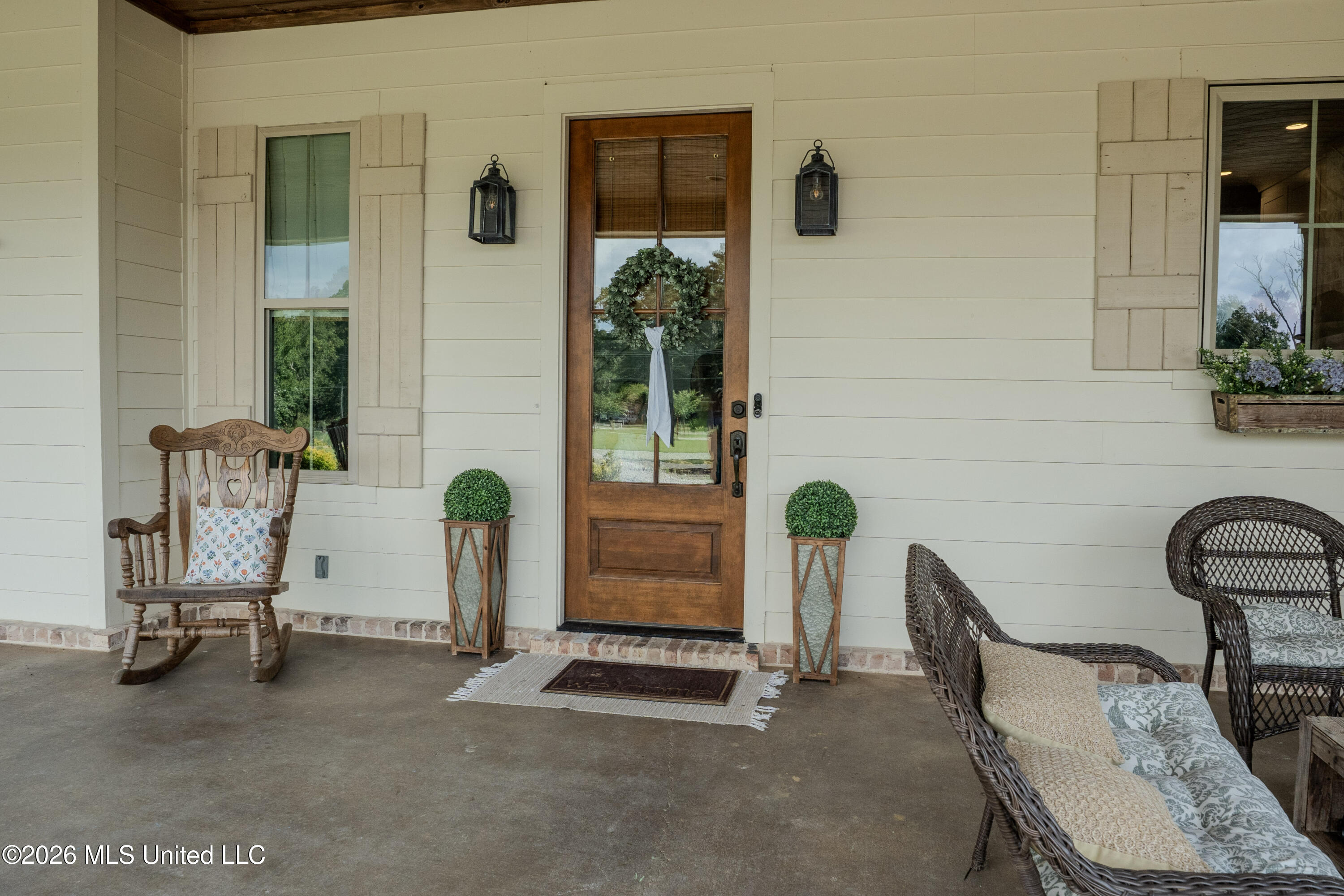 553 Tara Road Property Photo 10