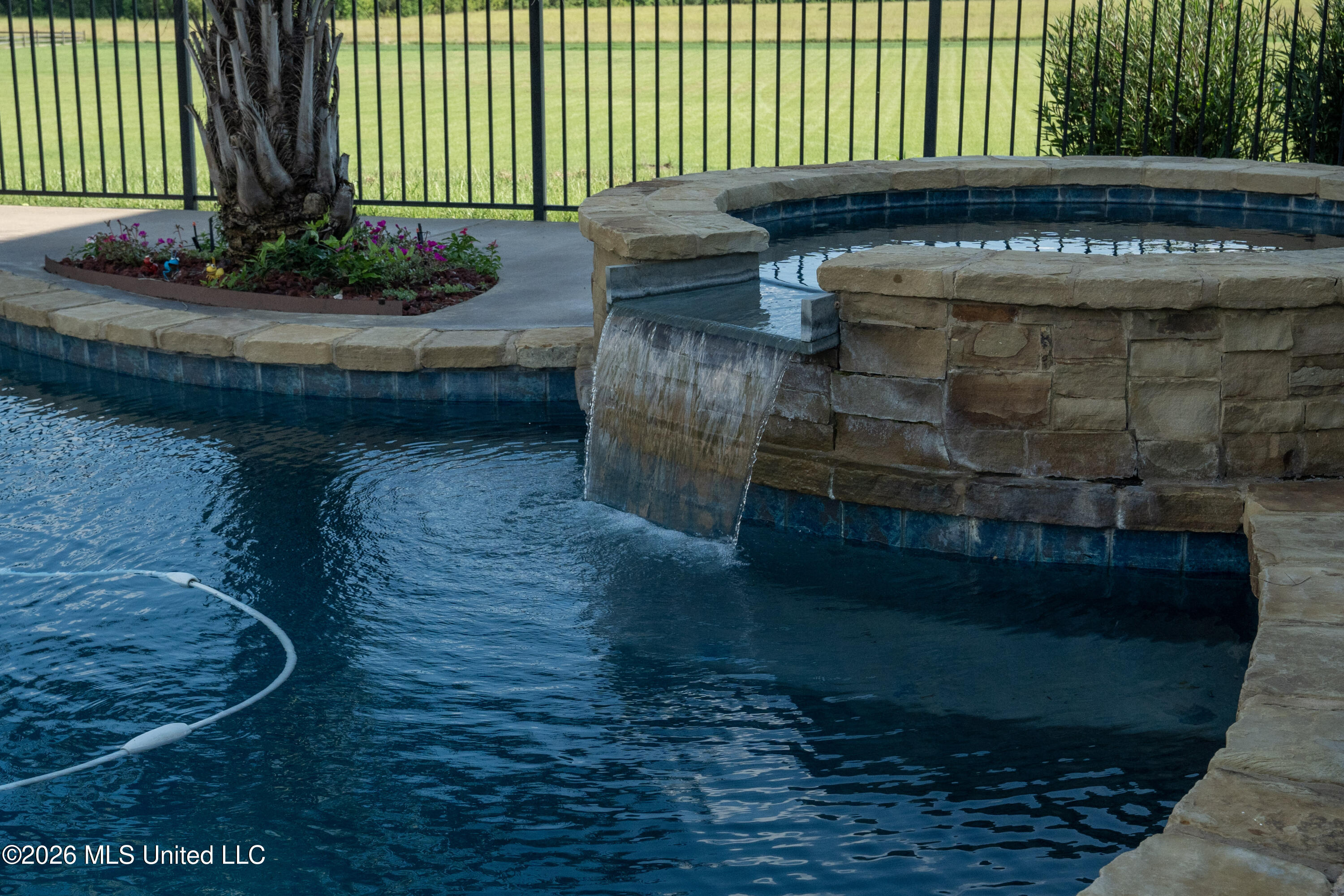 553 Tara Road Property Photo 19