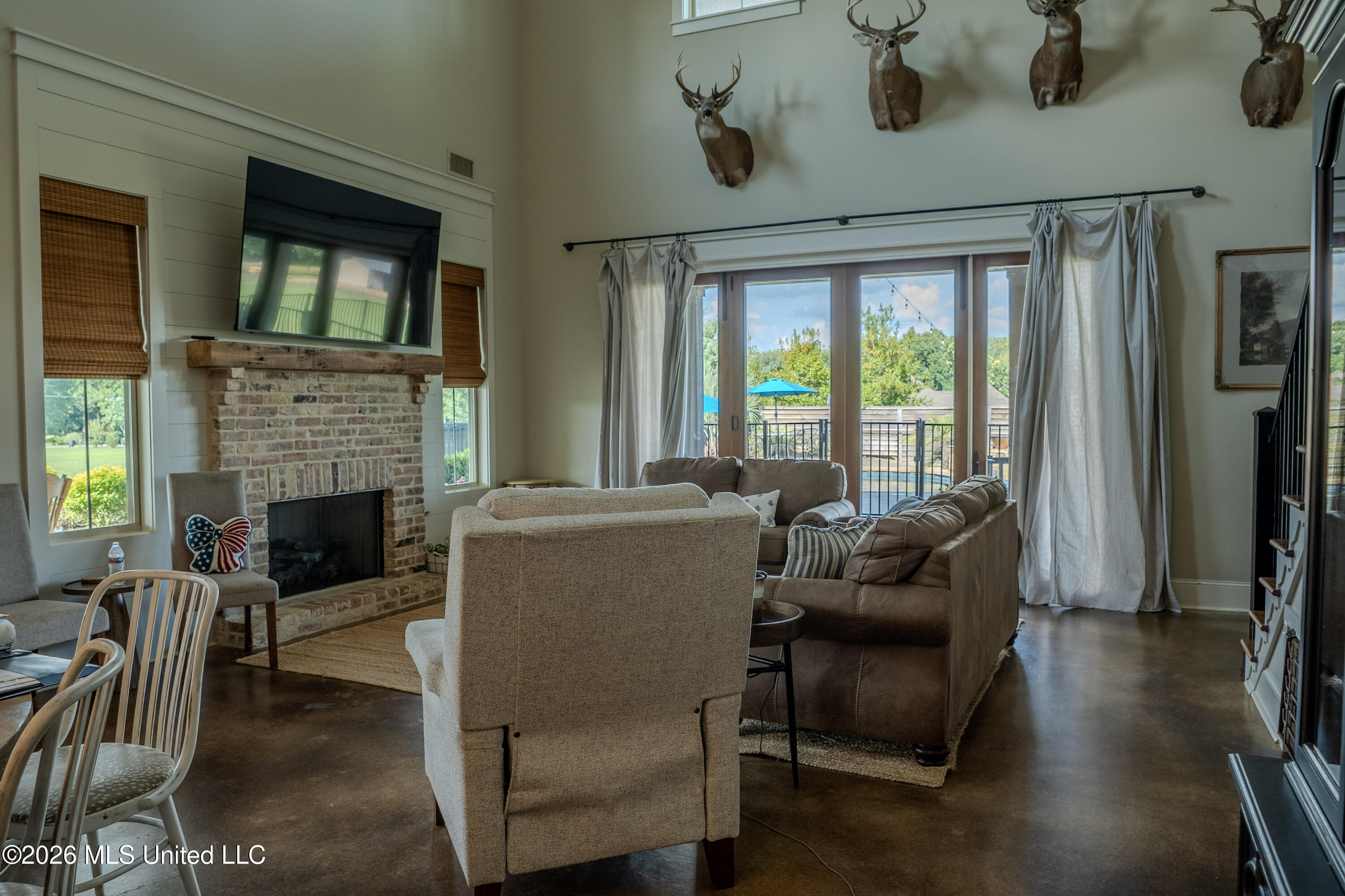 553 Tara Road Property Photo 25