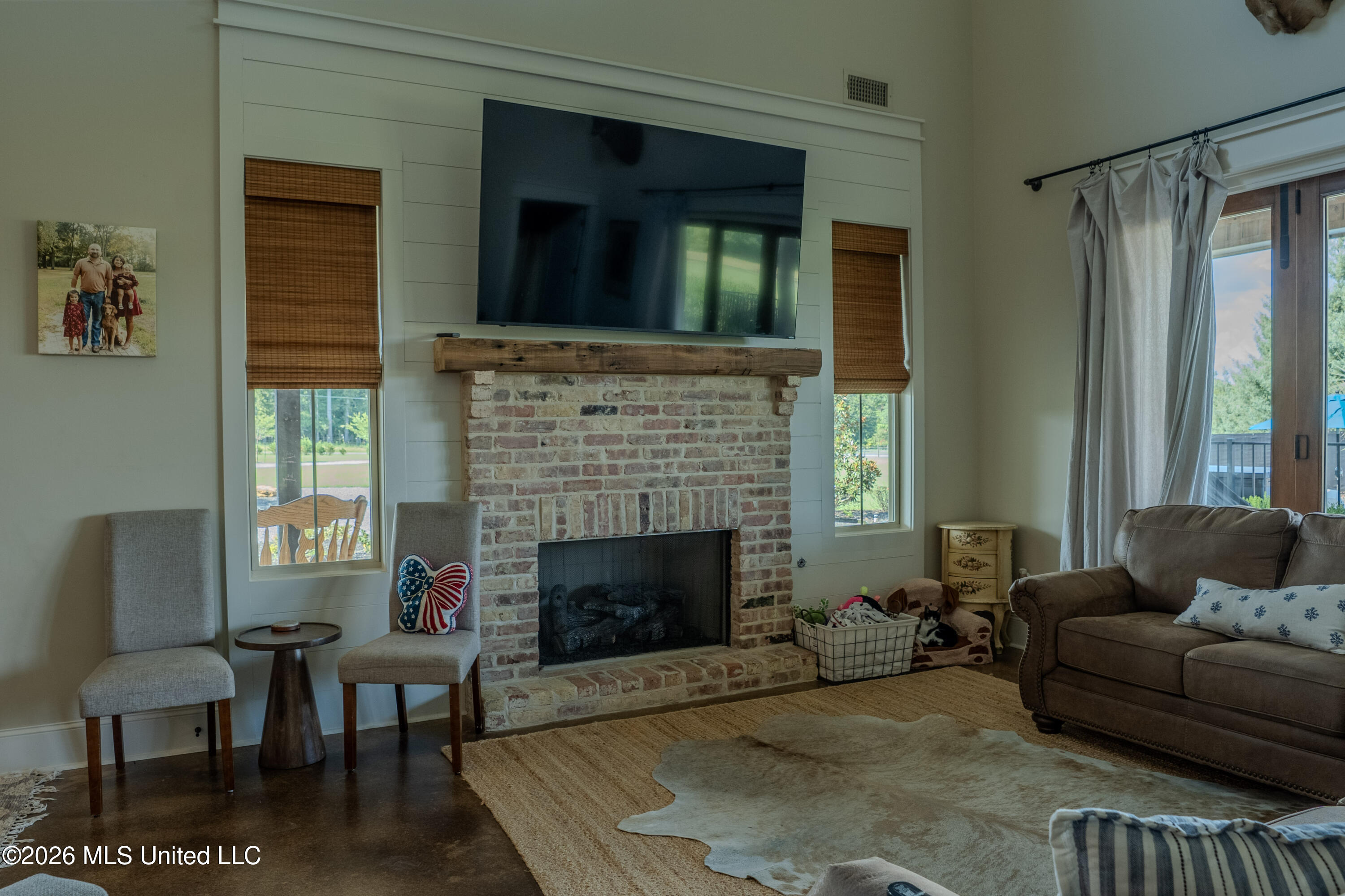 553 Tara Road Property Photo 27