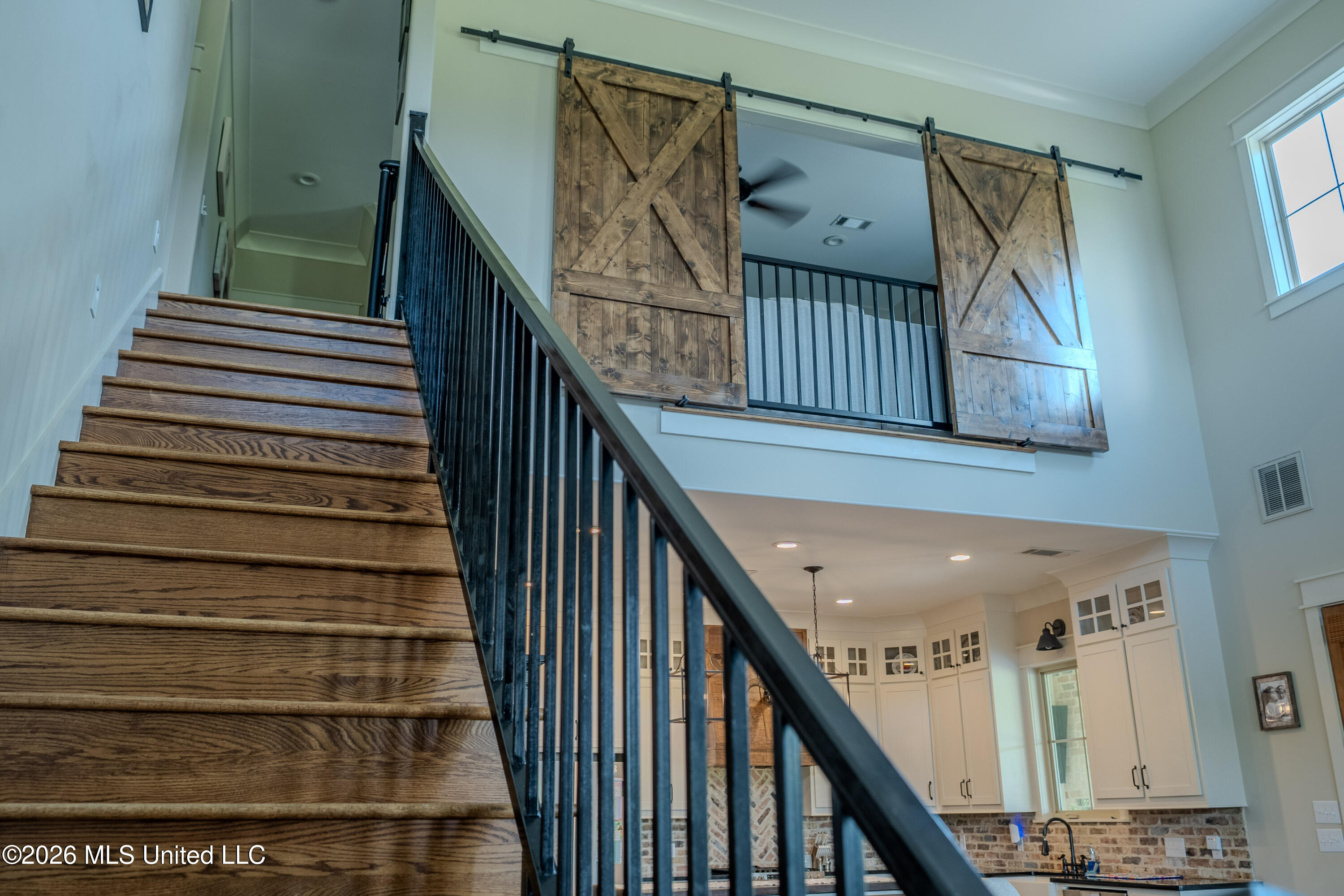 553 Tara Road Property Photo 29