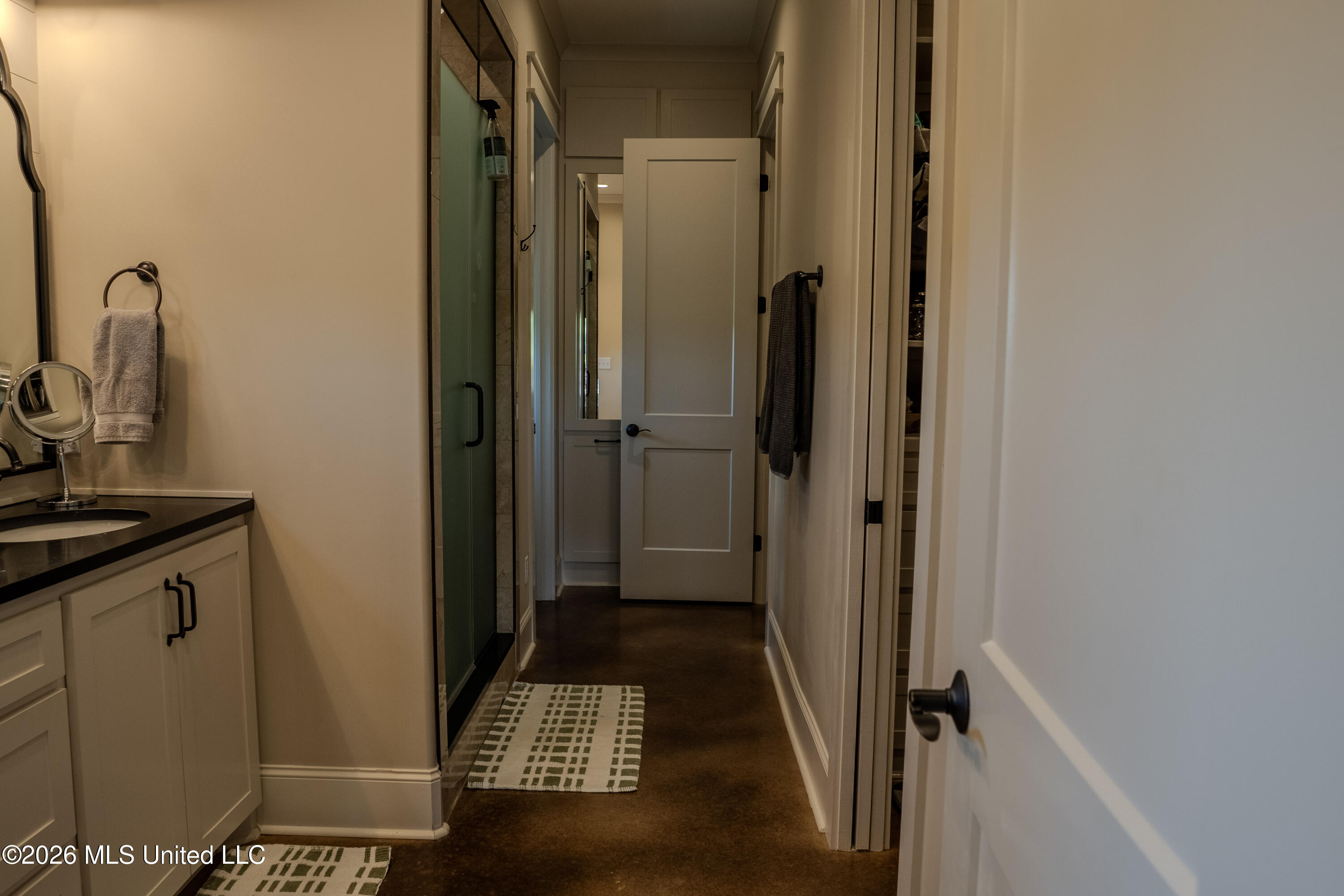 553 Tara Road Property Photo 39