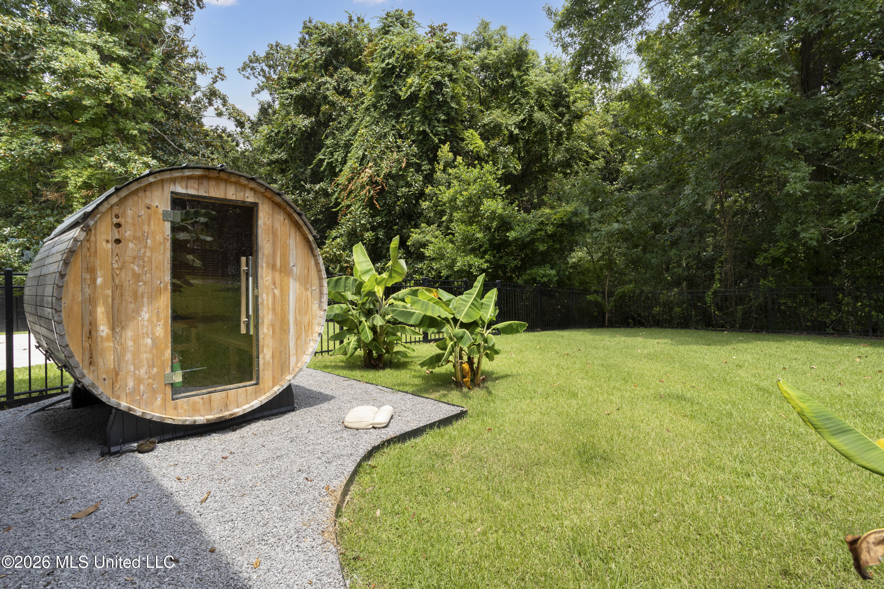 305 Beach Hill Road Property Photo 9