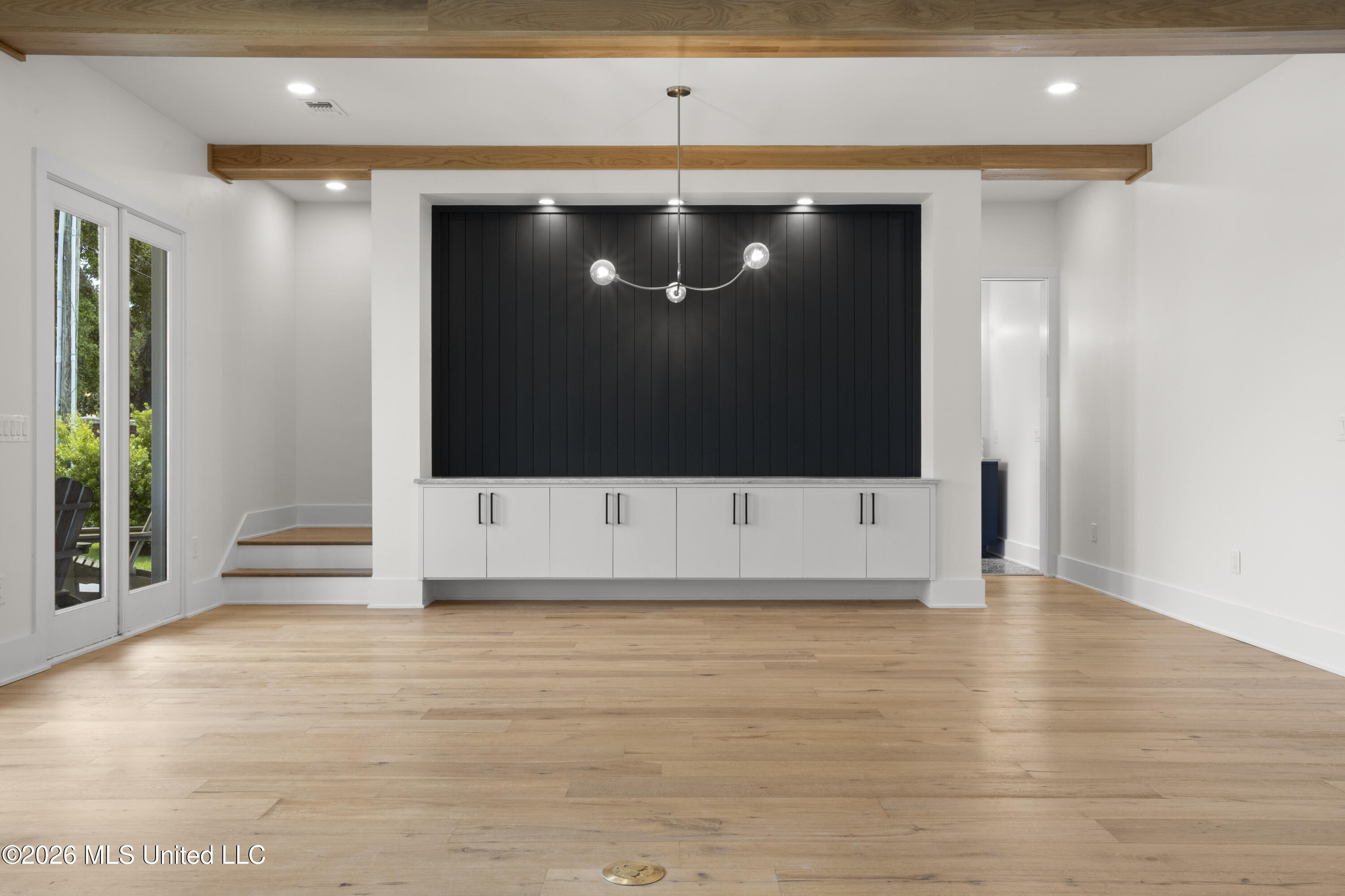 305 Beach Hill Road Property Photo 17