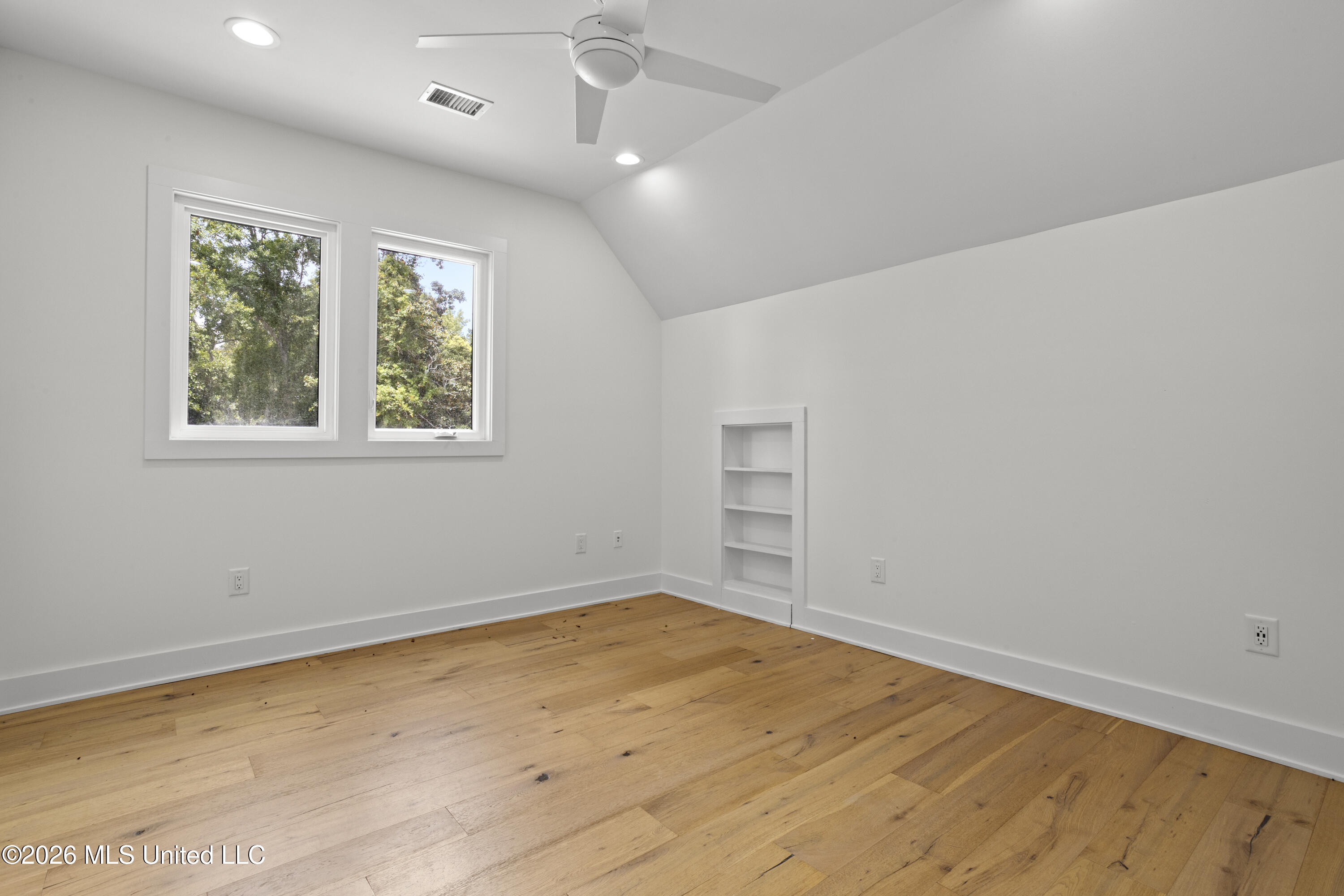 305 Beach Hill Road Property Photo 41