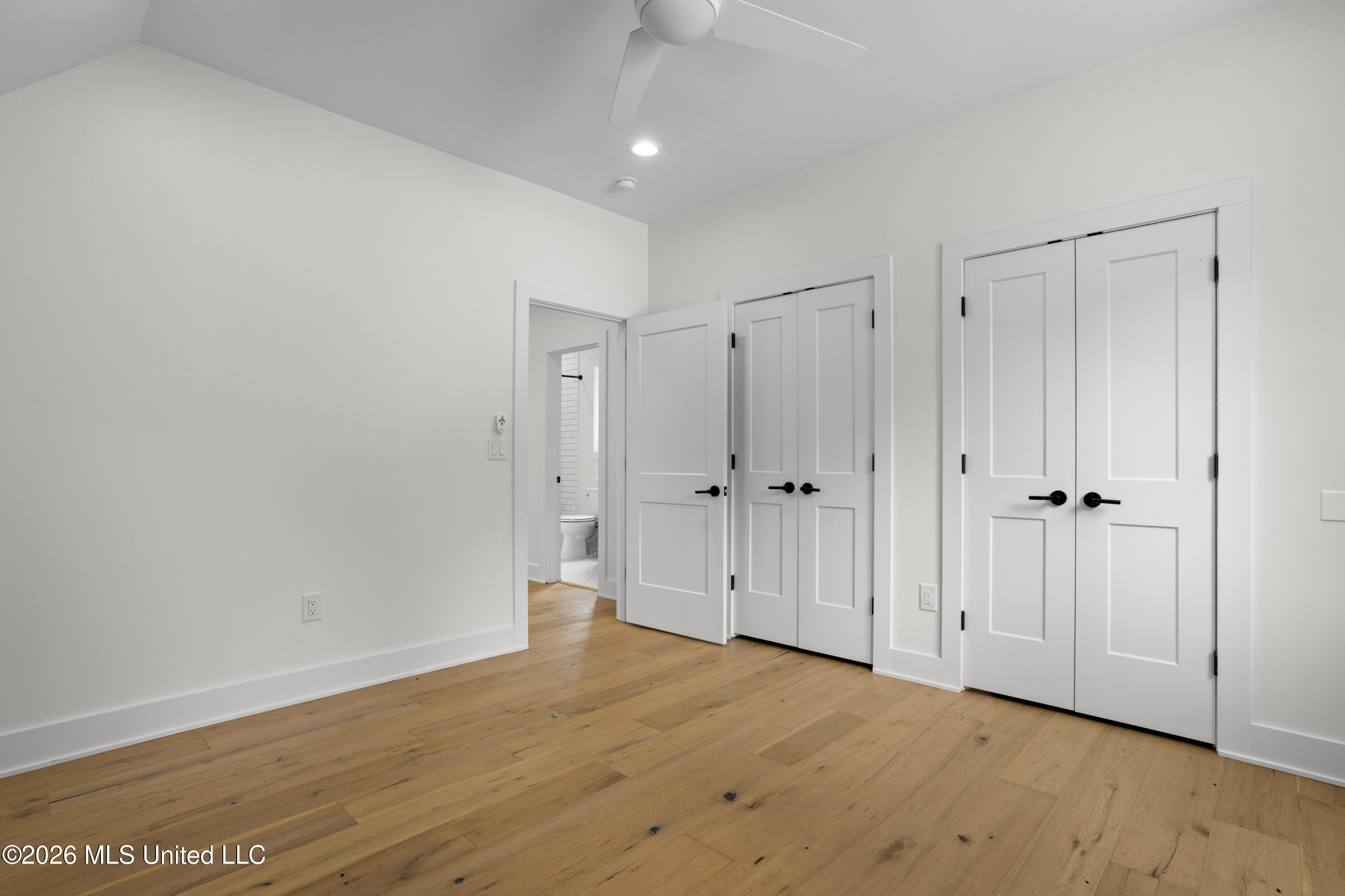 305 Beach Hill Road Property Photo 42