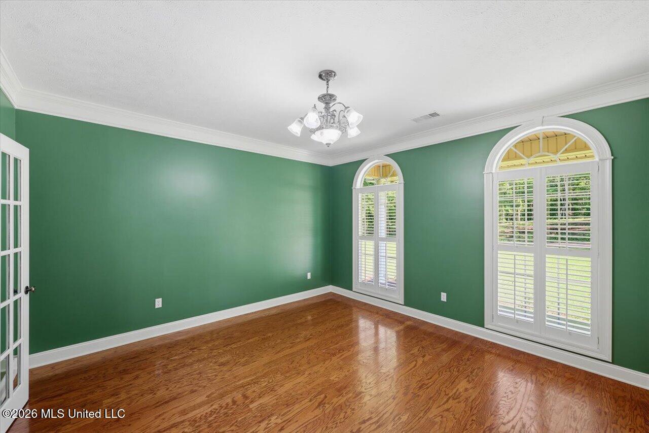 1919 Mcraven Road Property Photo 13