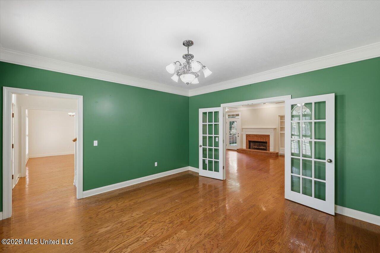 1919 Mcraven Road Property Photo 14