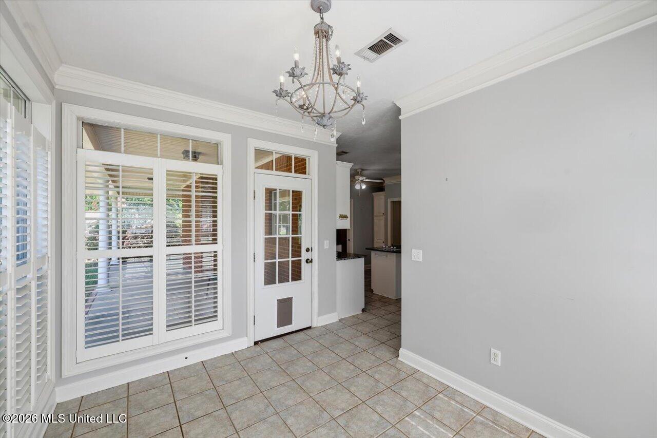 1919 Mcraven Road Property Photo 19